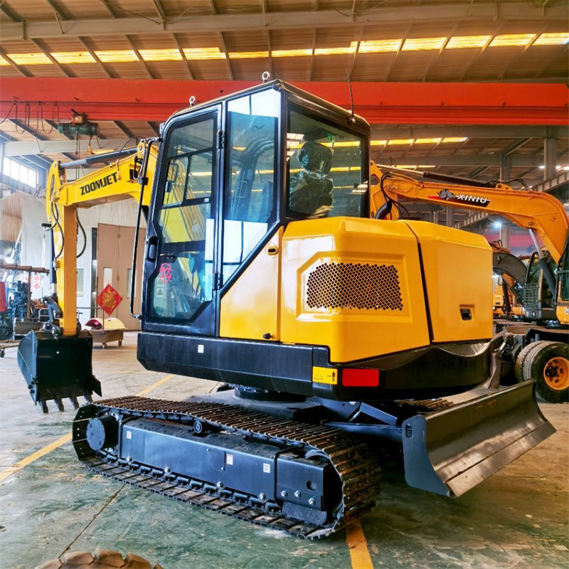 6 Ton Hydraulic Excavator - Compact Digger with 0.25-0.3m³ Bucket for Sale