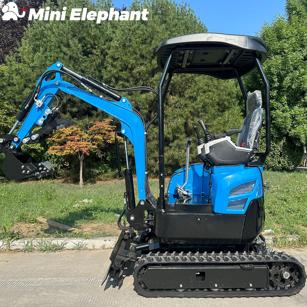 Mini Elephant Heavy Industry ME16 Mini Excavator 1.6 Ton for Municipal Landscaping & Mountain Land Reclamation