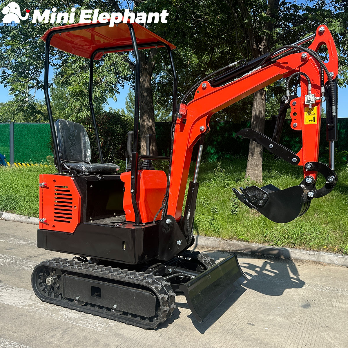 Mini Elephant Heavy Industry QH12-1 Mini Excavator 1.2 Ton for Mountain Land Reclamation & Indoor Demolition