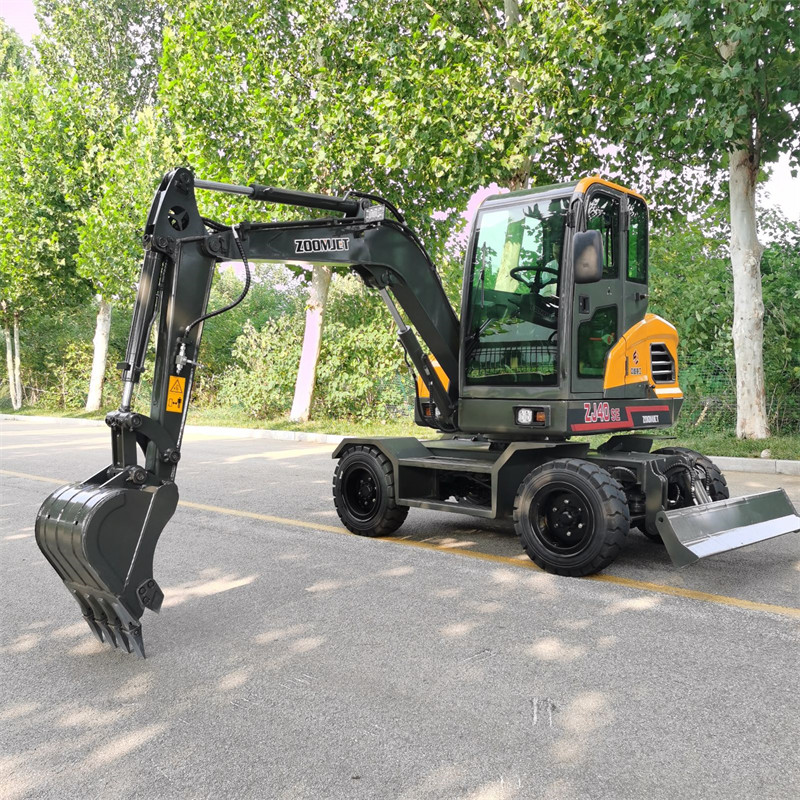 ZJ40 4 Ton Mini Excavator 3600KG Wheeled Hydraulic Digger for Sale