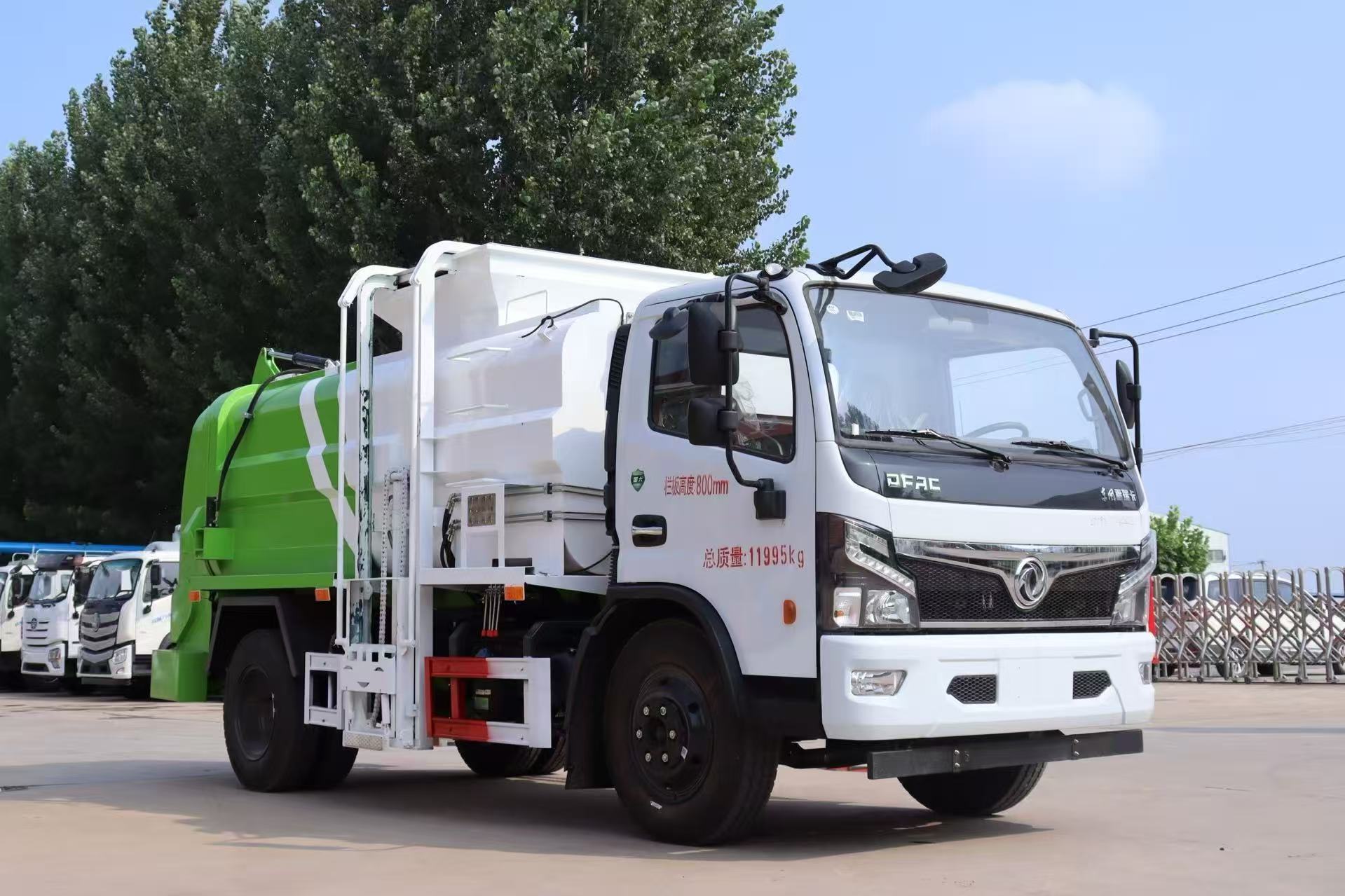 Dongfeng Furuika Direct Manufacturer 4x2 8 Cubic Manual Diesel Engine Recycling Food Waste Dry-Wet Separation Garbage Treatment