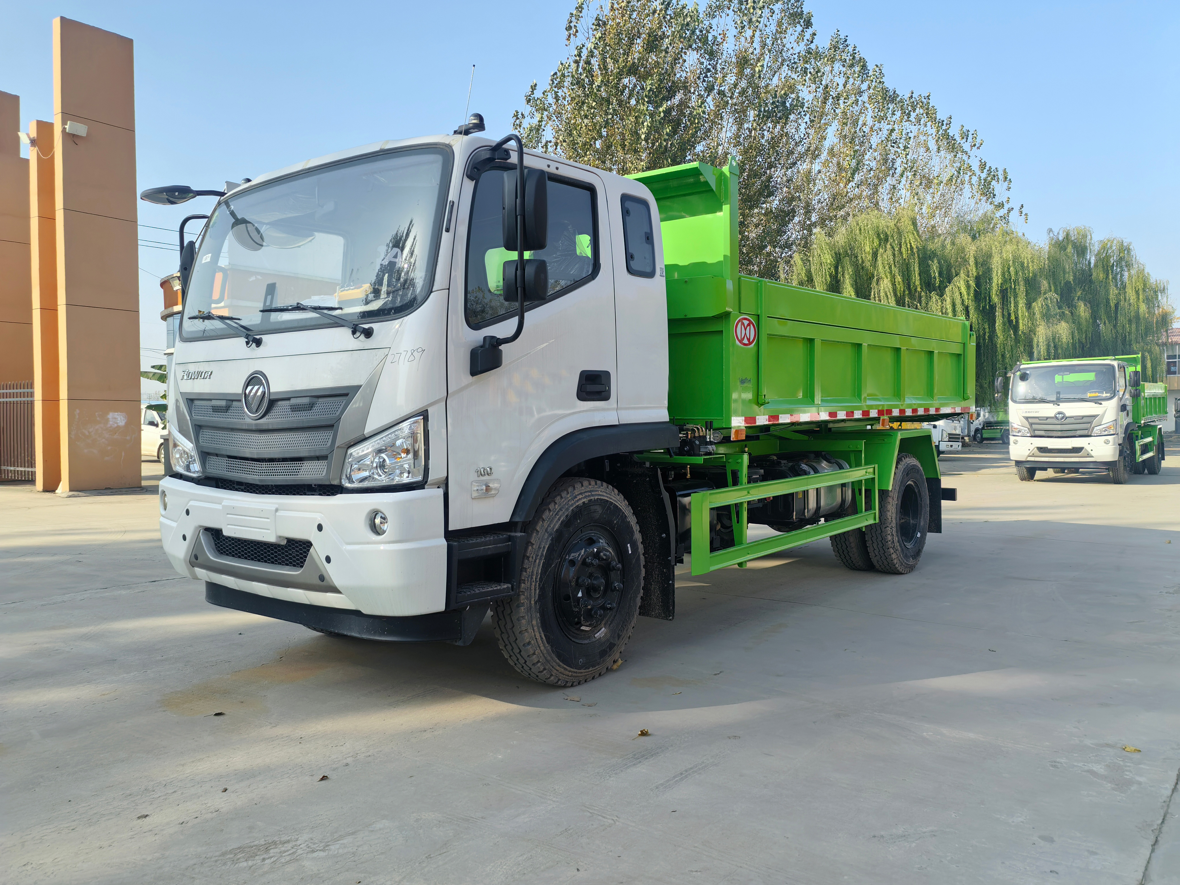 New 12 CubicFoton Diesel Recycling Garbage Truck with Manual Gearbox 4x2 Euro 4 for Waste Transfer and Transport