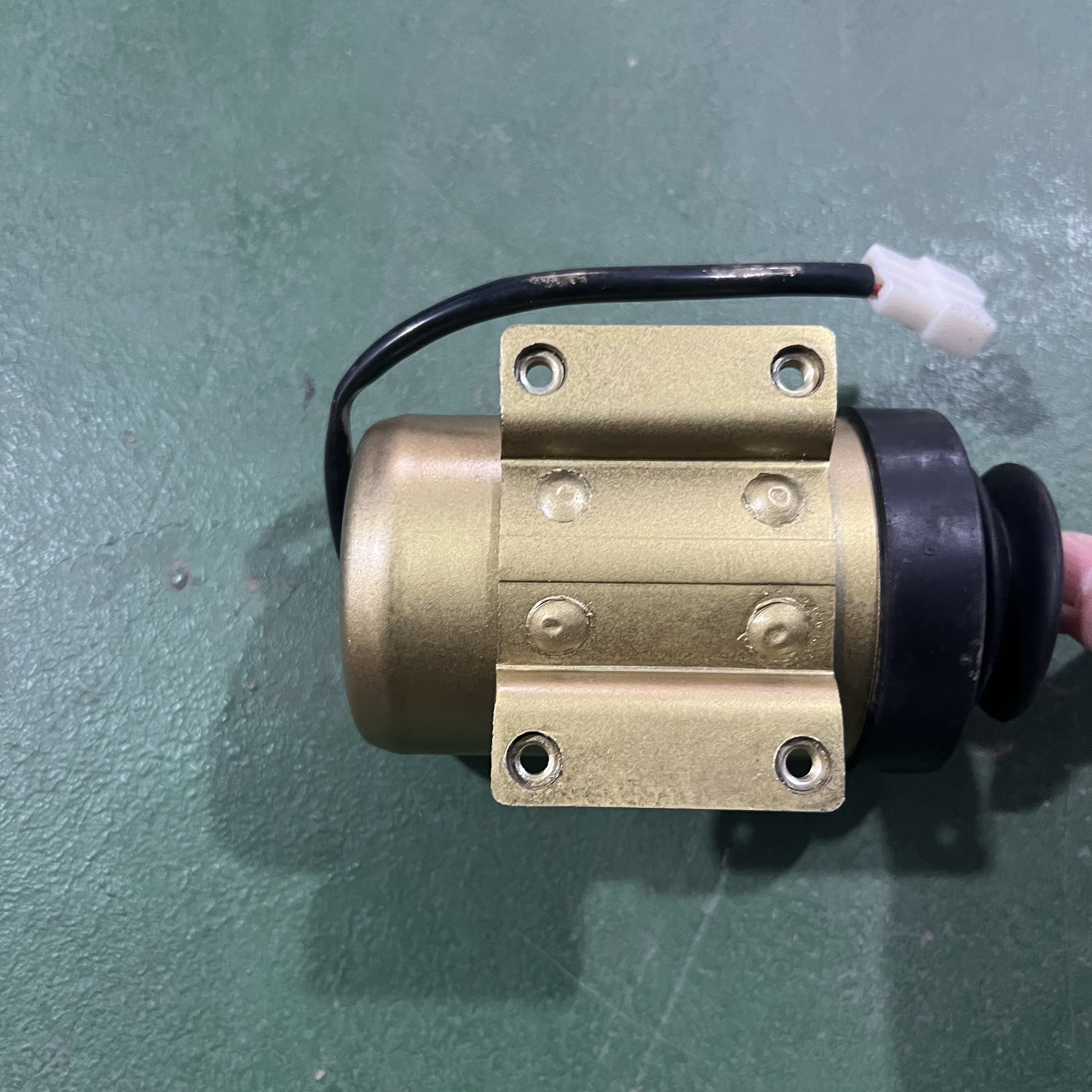Solenoid Valve for WA380 Loader 421-06-11542