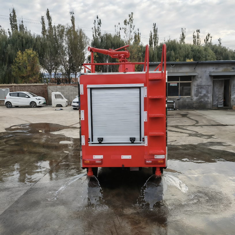 High Quality New Mini Electric Fire Fighting Tanker Truck 4x2 Rescue Equipment Price Cheap