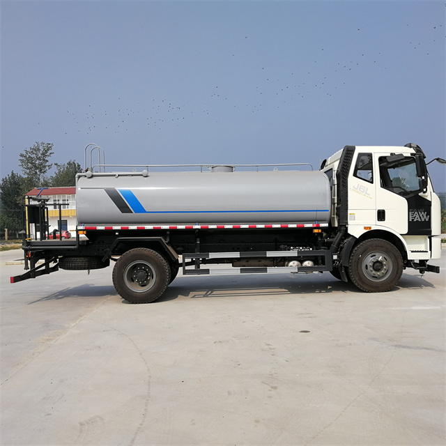 FAW 12-Cubic Meter Diesel Euro 5 4x2 Water Tank Truck Multi-Function Dust Suppression Engineering Sanitation Sprayer