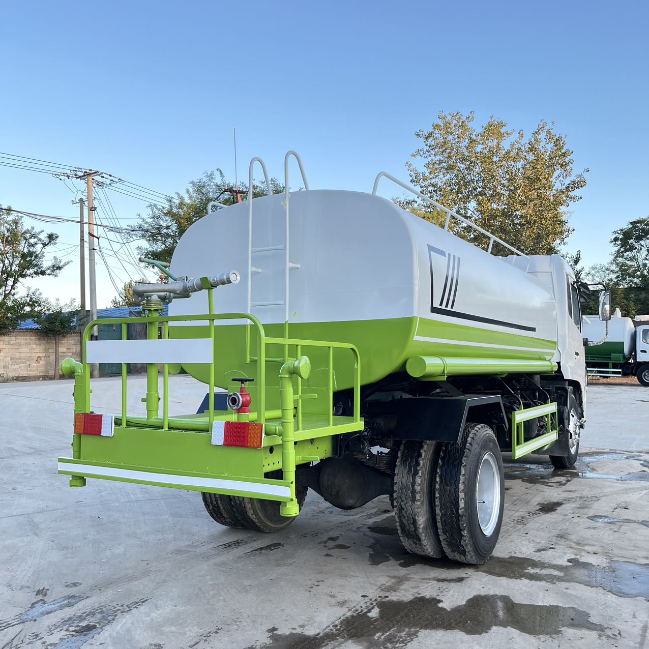 12m³ Water Sprinkler Truck Dongfeng Tianjin 180HP Cummins For Sale