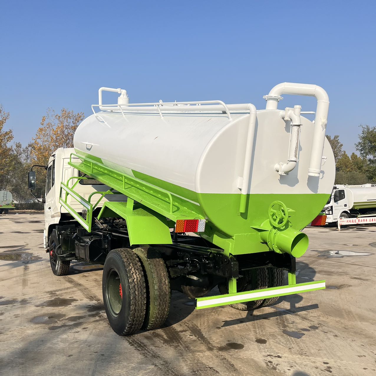 12m³ Self-Dumping Fecal Suction Truck JAC Gallop K5L 160HP Yuchai Engine