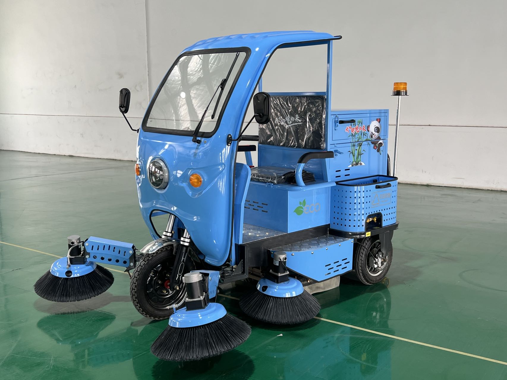 Legend Multi-Functional Road Sweeper Truck For Sale | High Efficiency Street Cleaning