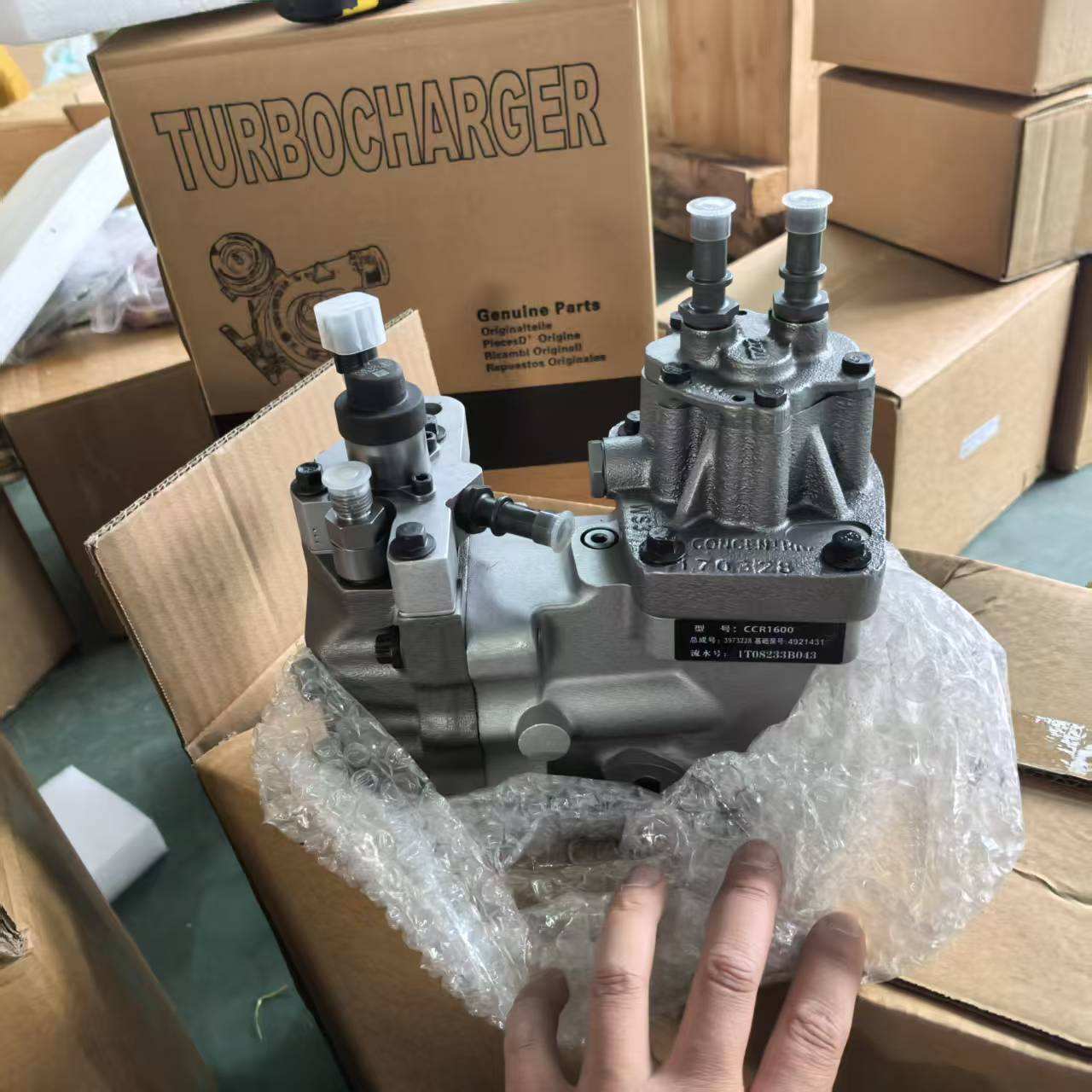 WA470-5 WA480-5 Loader Hydraulic Pump Assembly 705-55-43000