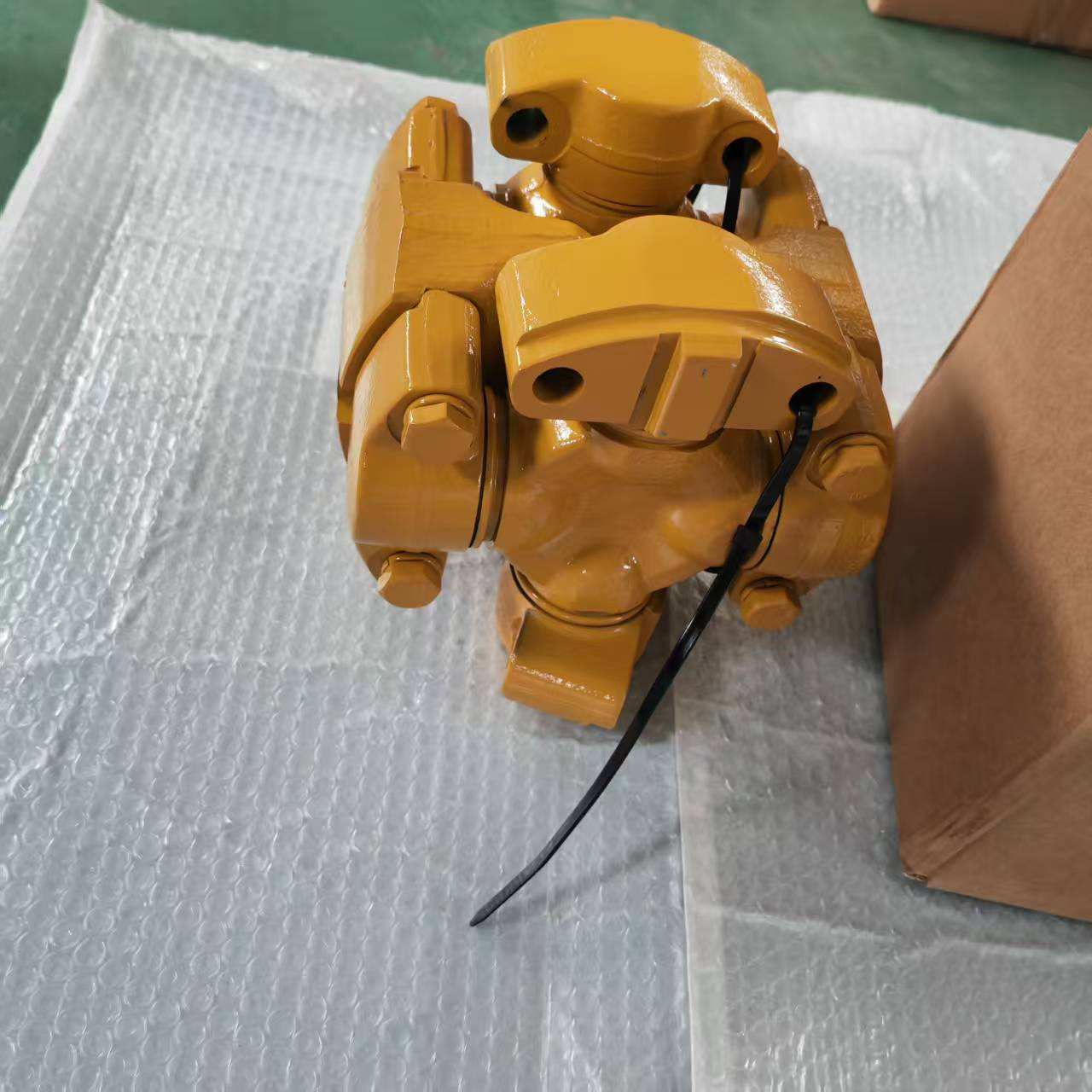 D155 Bulldozer Universal Joint Star Bearing 17A-20-11211