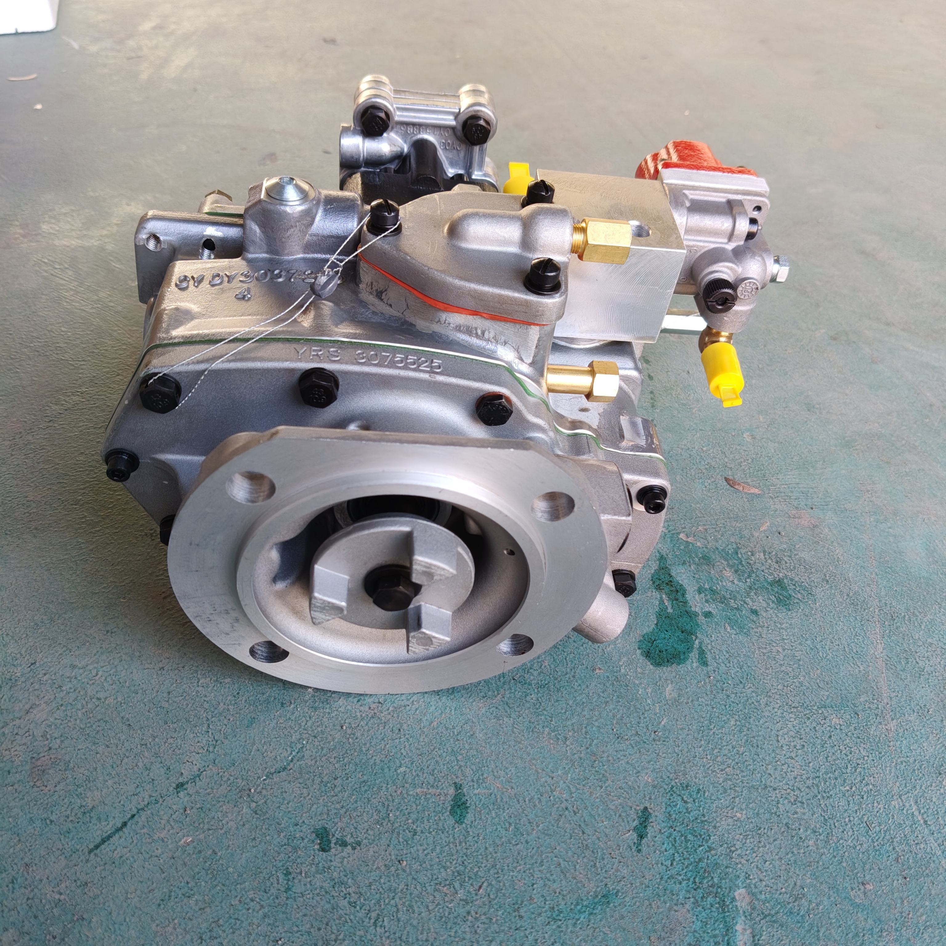 PC400 Excavator Fuel Supply Pump 6156-71-1112