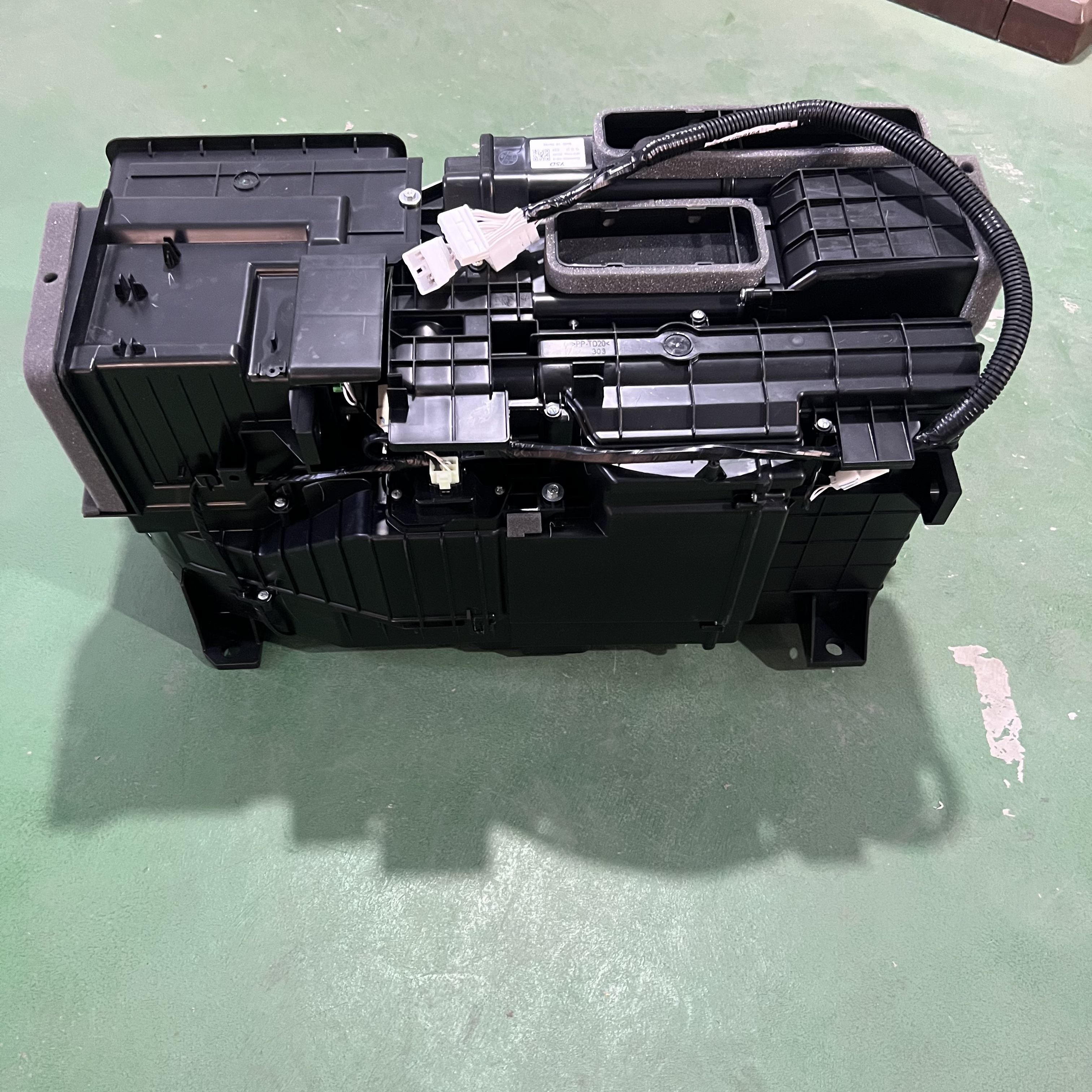 PC200 Excavator Air Conditioning Unit 208-979-7611
