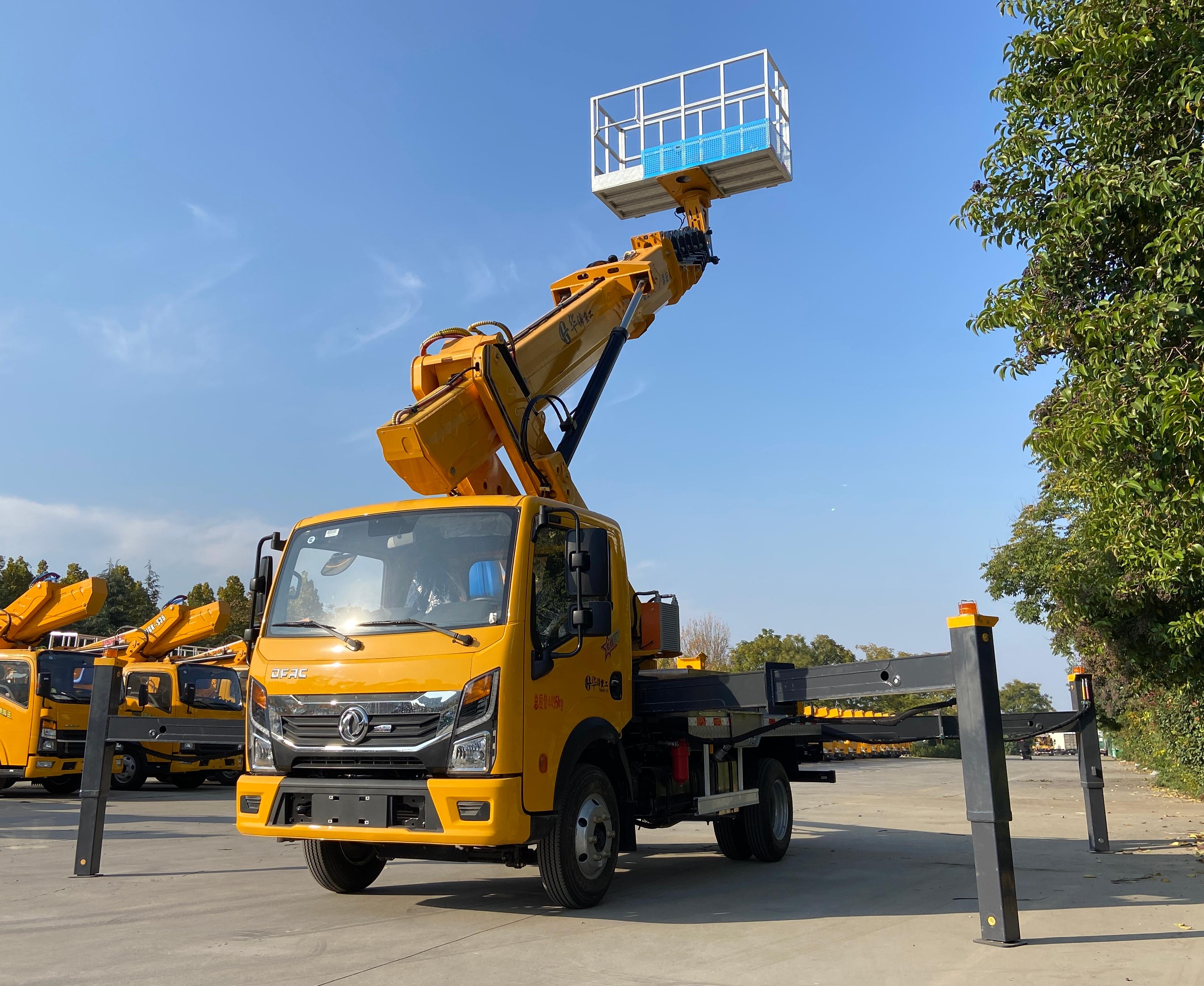 Dongfeng Duolika GK35 Blue Plate Aerial Work Truck | 35m Aerial Platform Truck