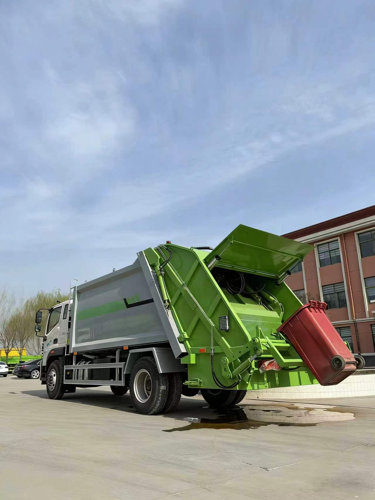 New Foton Planet 14-18cbm 4x2 Manual Rear Loader Compressed Garbage Truck 245HP Euro 5 Diesel Refuse Compactor Waste Collection