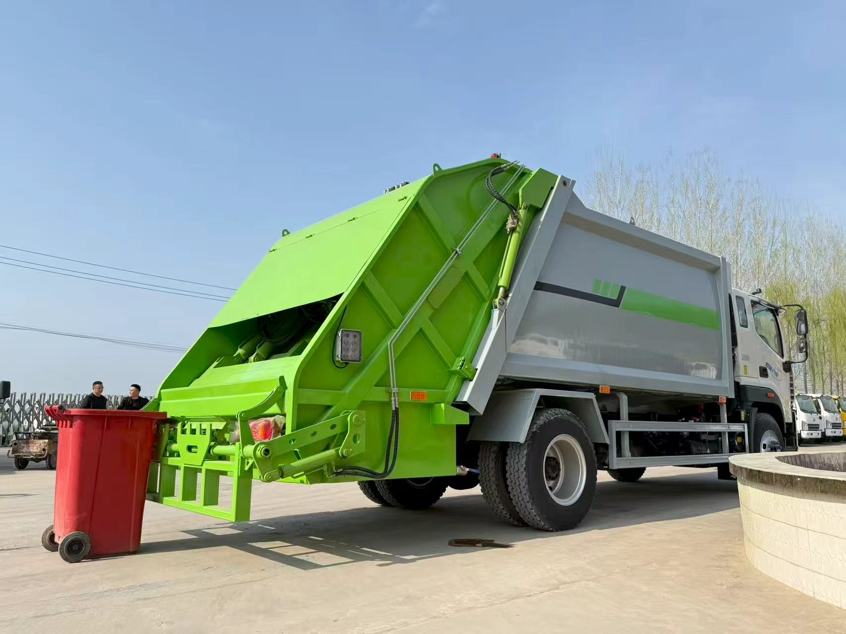 New Foton Planet 14-18cbm 4x2 Manual Rear Loader Compressed Garbage Truck 245HP Euro 5 Diesel Refuse Compactor Waste Collection
