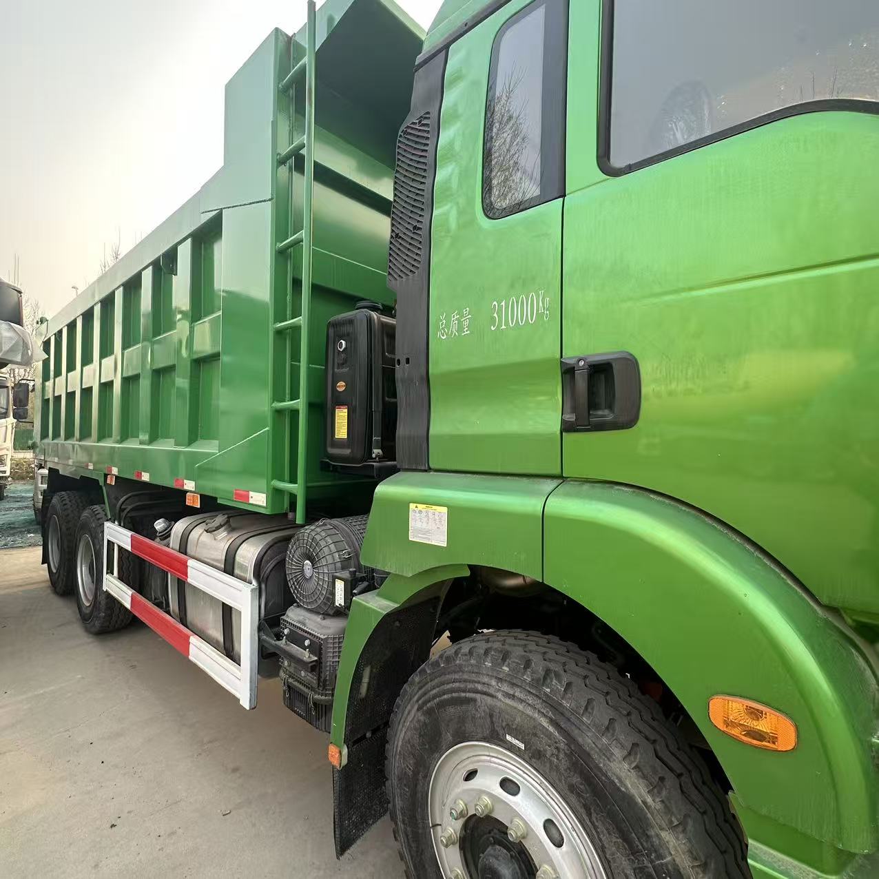 Shacman M3000 6×4 Tipper 420HP Weichai Engine