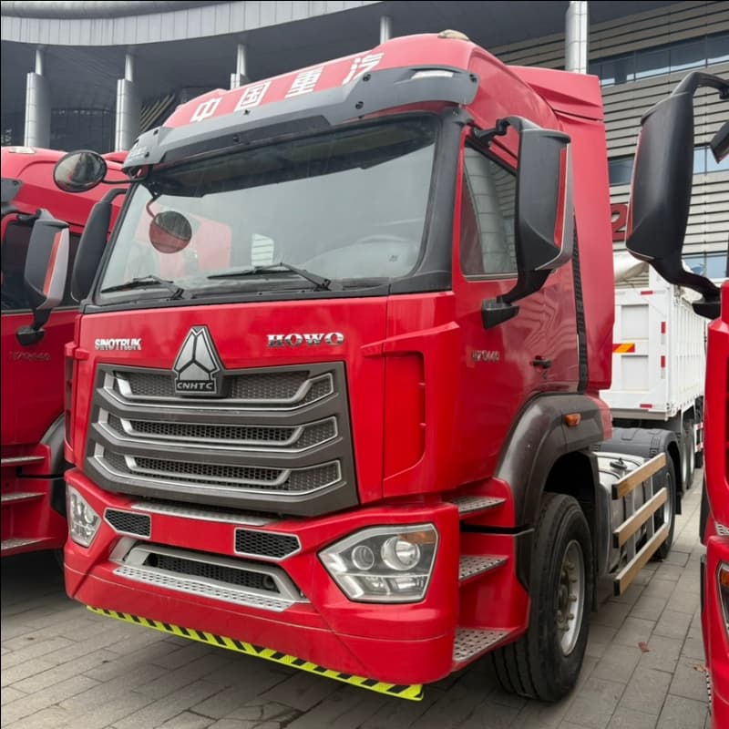440HP HOWO N7G 4×2 Prime Mover with MAN Engine and Sinotruk Gearbox