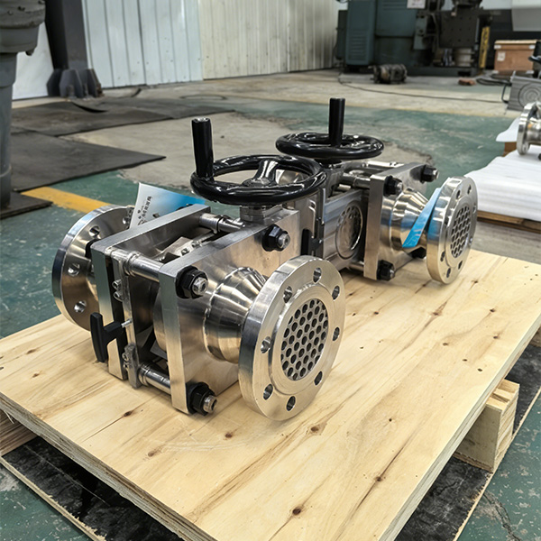 High Pressure Quick Opening Blind Plate | DN50-DN600 Pipeline Blind for Medium & Small Bore High Pressure Applications