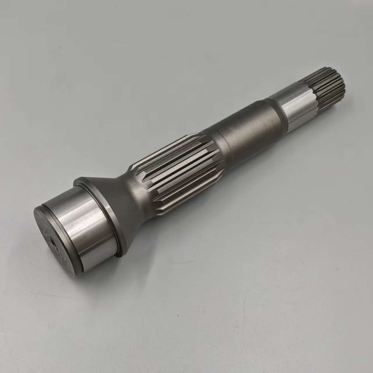 Wholesale and retail 708-2G-12121 axle suitable for Komatsu D475A bulldozer parts