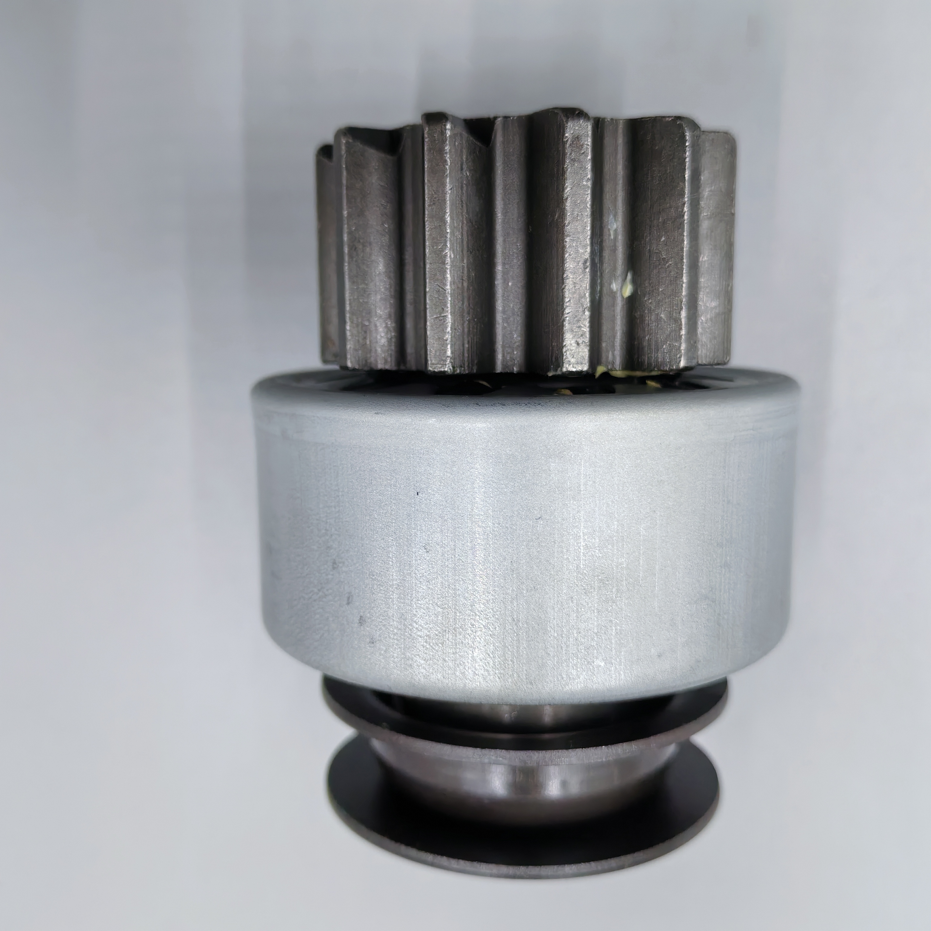 KD0-23500-1024 clutch is suitable for Komatsu SAA6D170E engine parts