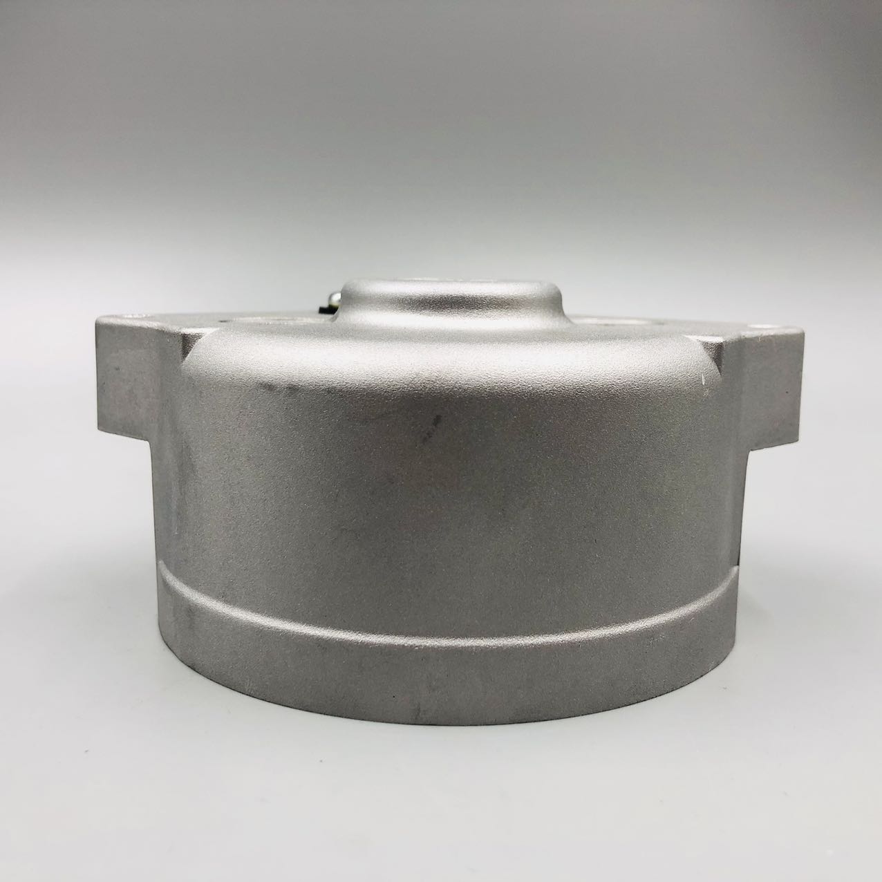 KD0-23700-0130 Bracket Assembly, Rear is suitable for Komatsu SAA6D114E engine parts