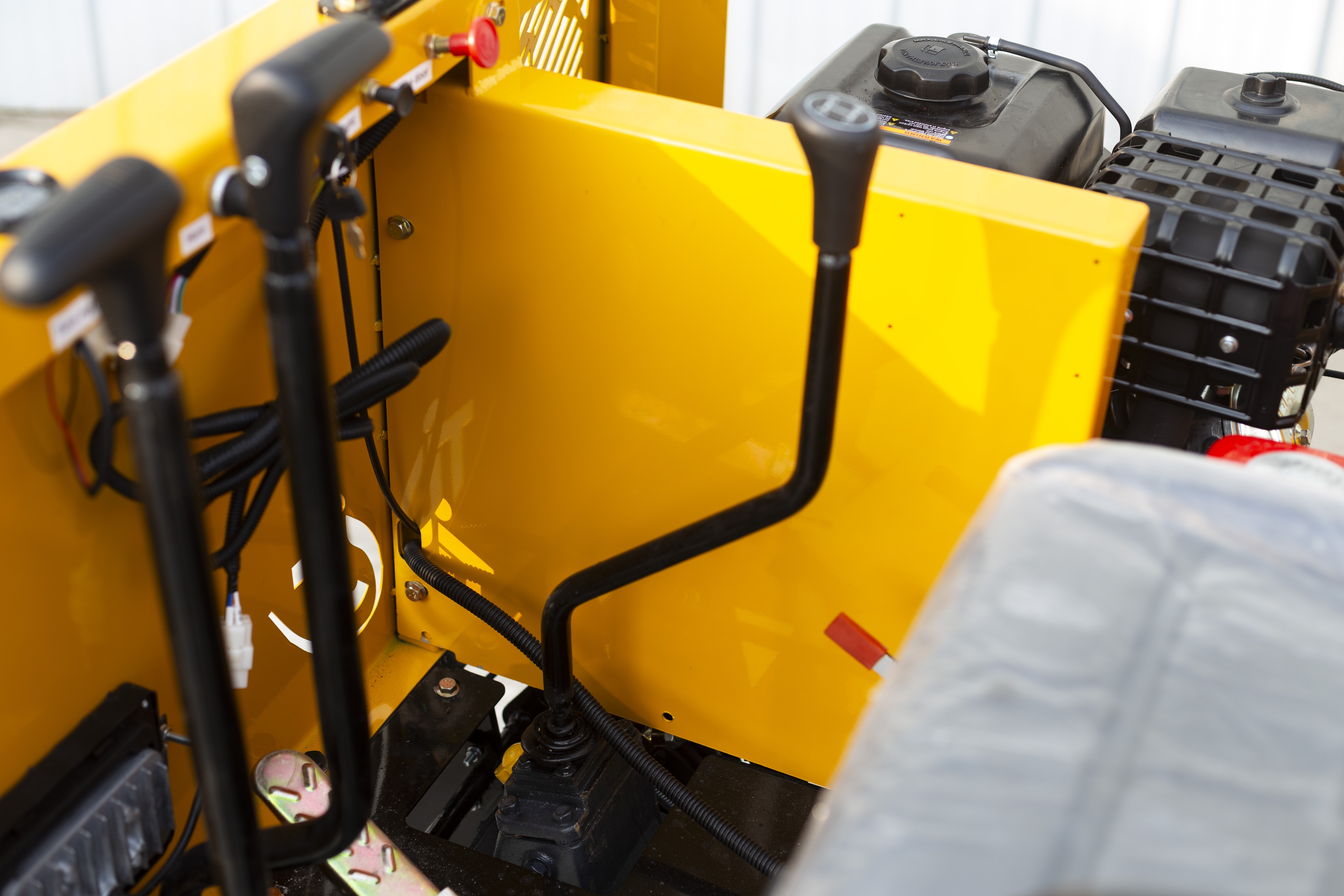 mini dumper with High Efficiency and versatile use