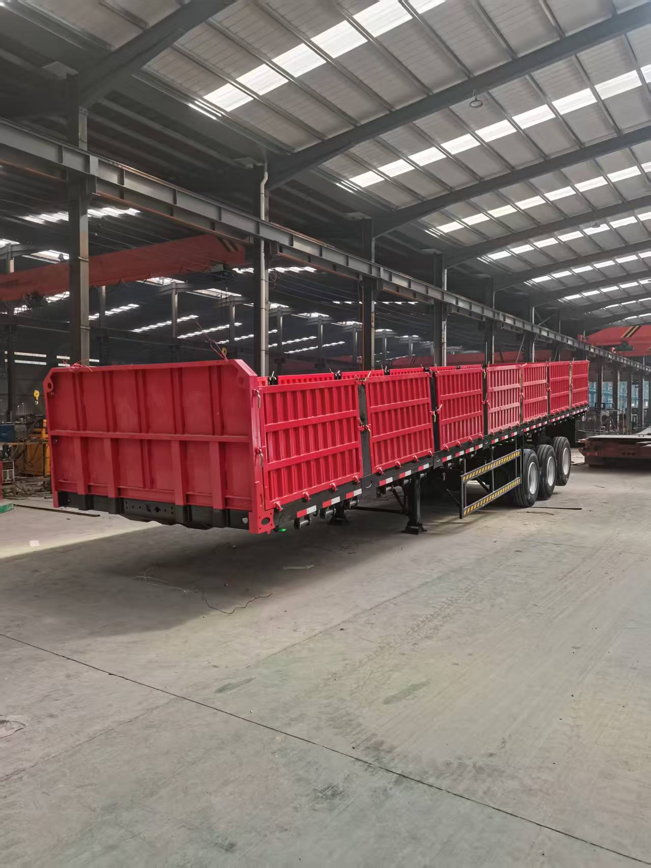 Custom 3-5 Axle Side Wall Semi Trailer 60-80 Ton Heavy Duty