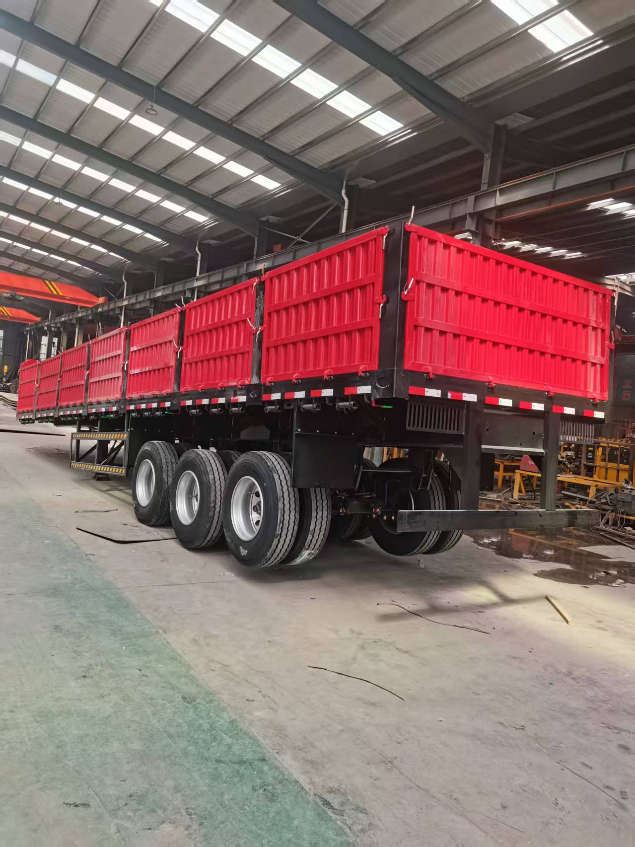 Custom 3-5 Axle Side Wall Semi Trailer 60-80 Ton Heavy Duty