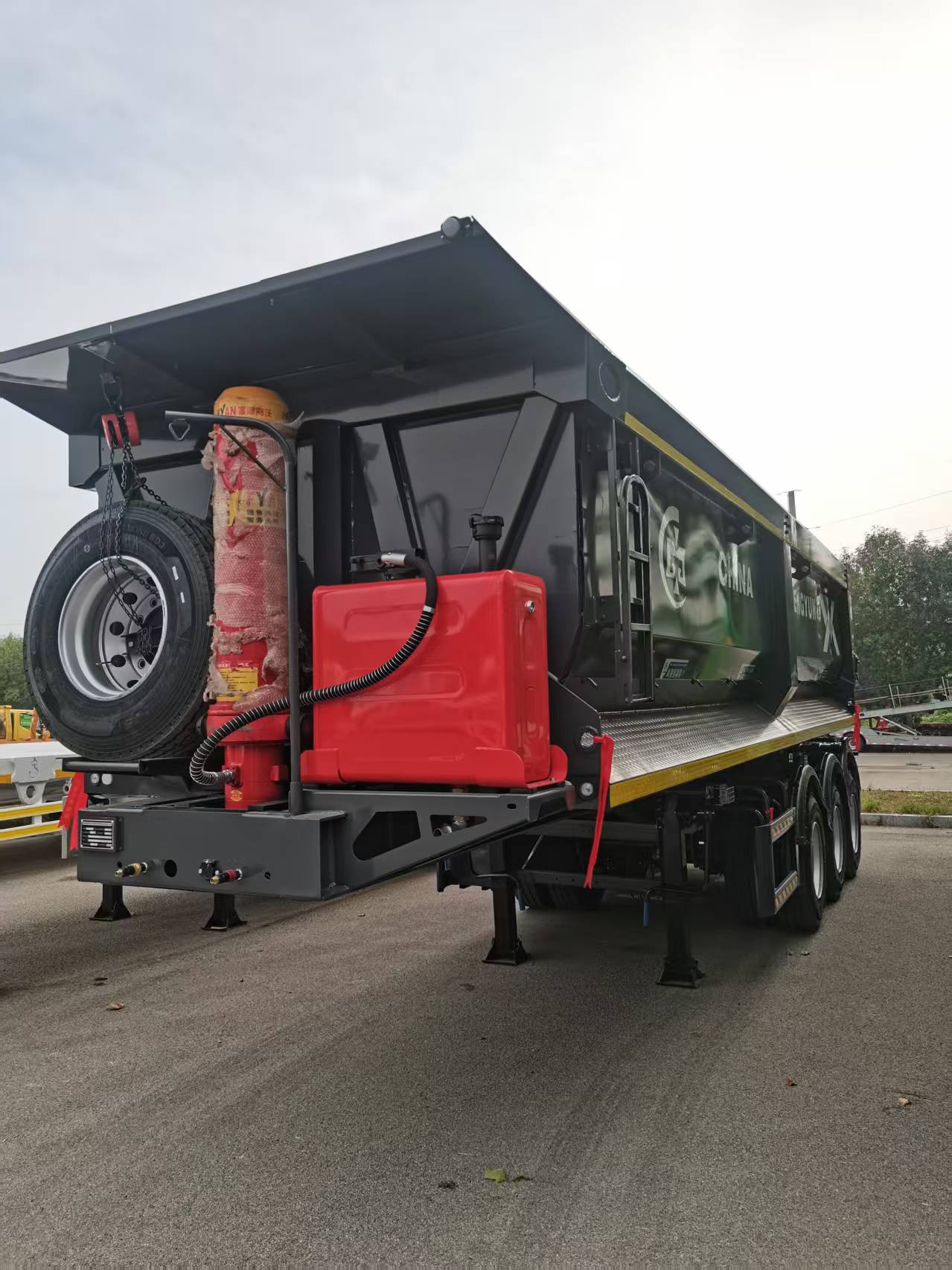 Heavy Duty Dump Truck 60-150 Ton | Rear & Side Tipping Optional