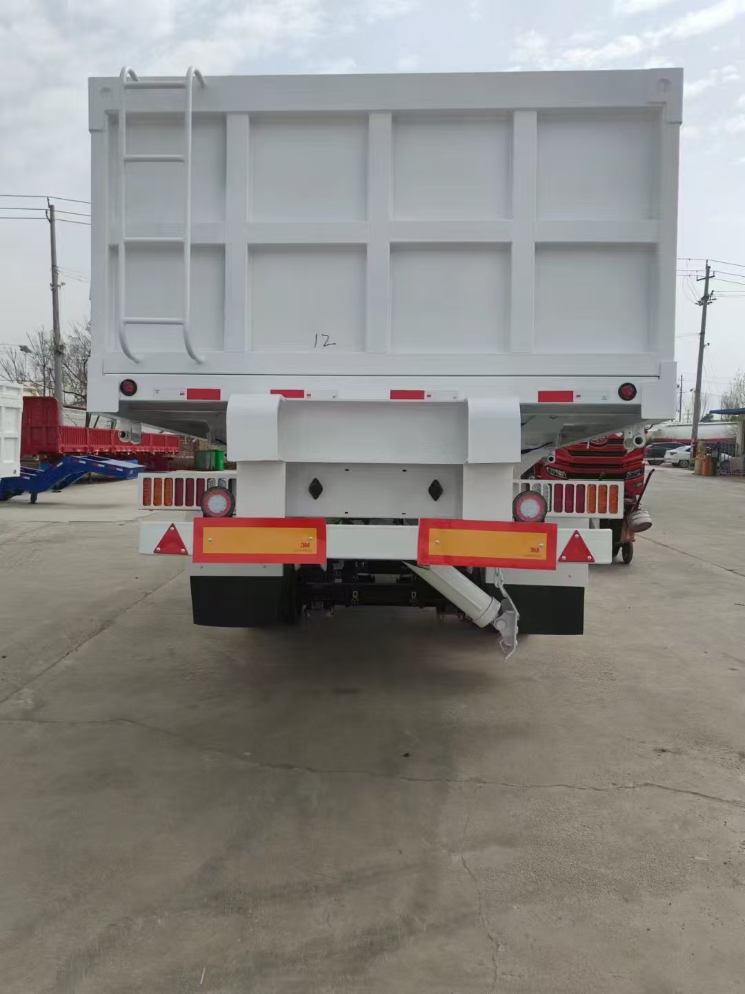 Heavy Duty Dump Truck 60-150 Ton | Rear & Side Tipping Optional