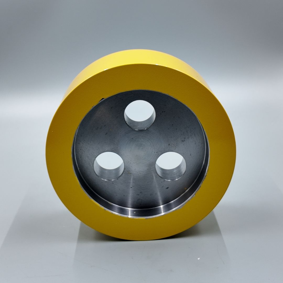 2A8-70-13570 Cover Komatsu is suitable for Komatsu PC500 excavator parts