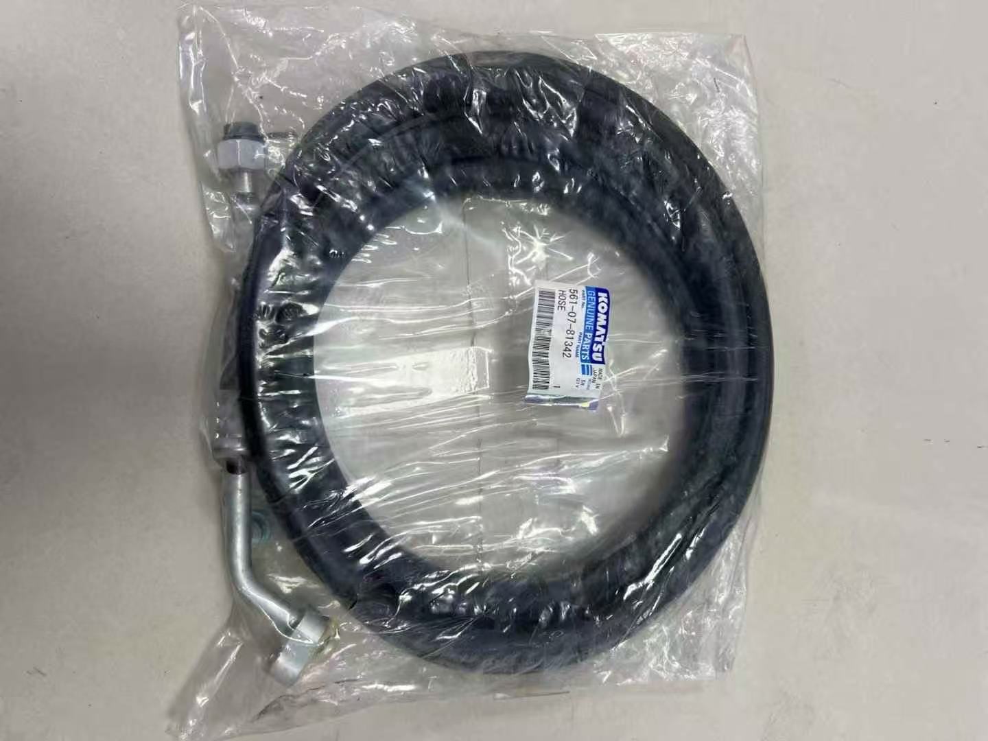 The 561-07-81342 air conditioning duct is suitable for the Komatsu mining truck HD785-7 components