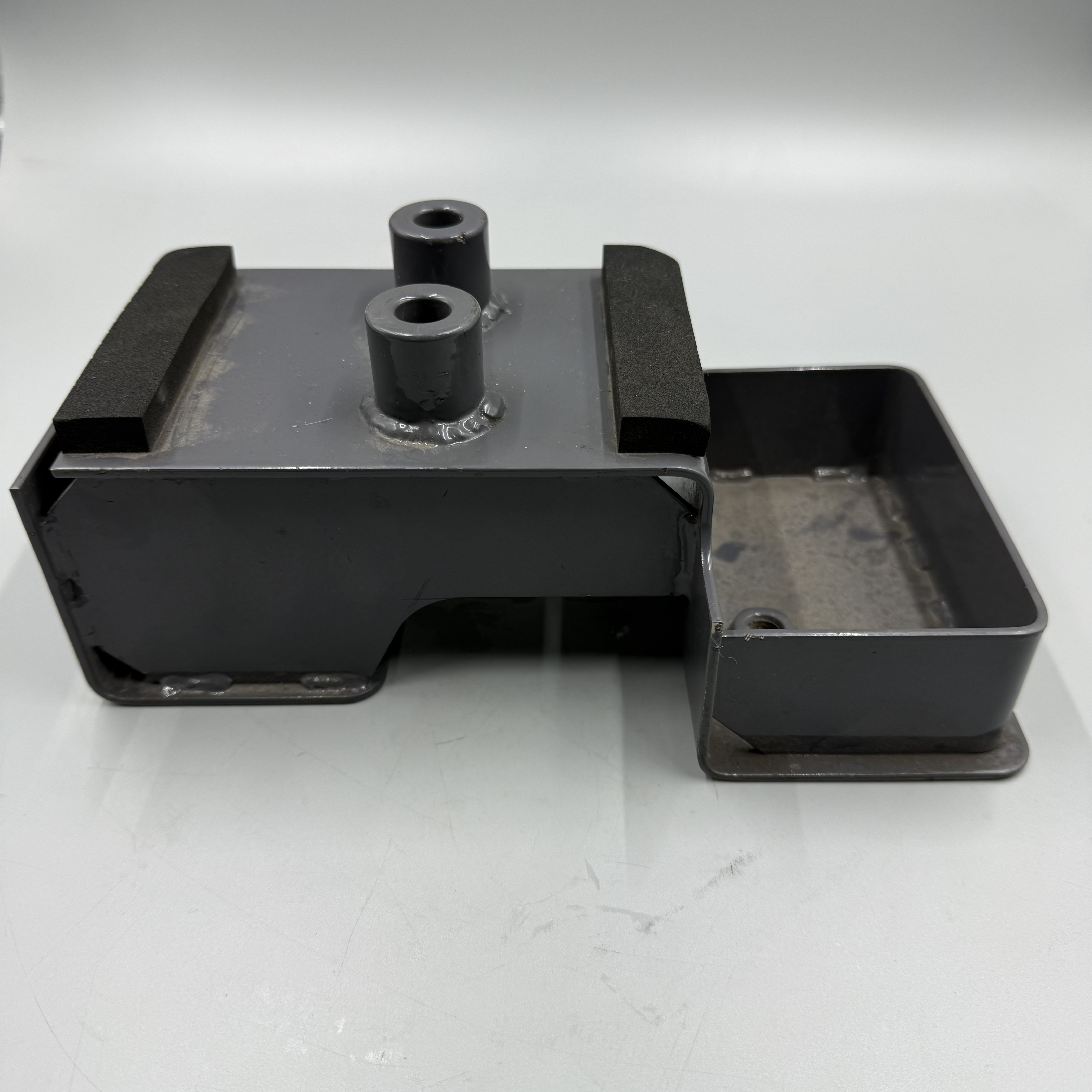 17A-911-1910 BRACKET Komatsu is suitable for parts of Komatsu D155 bulldozer