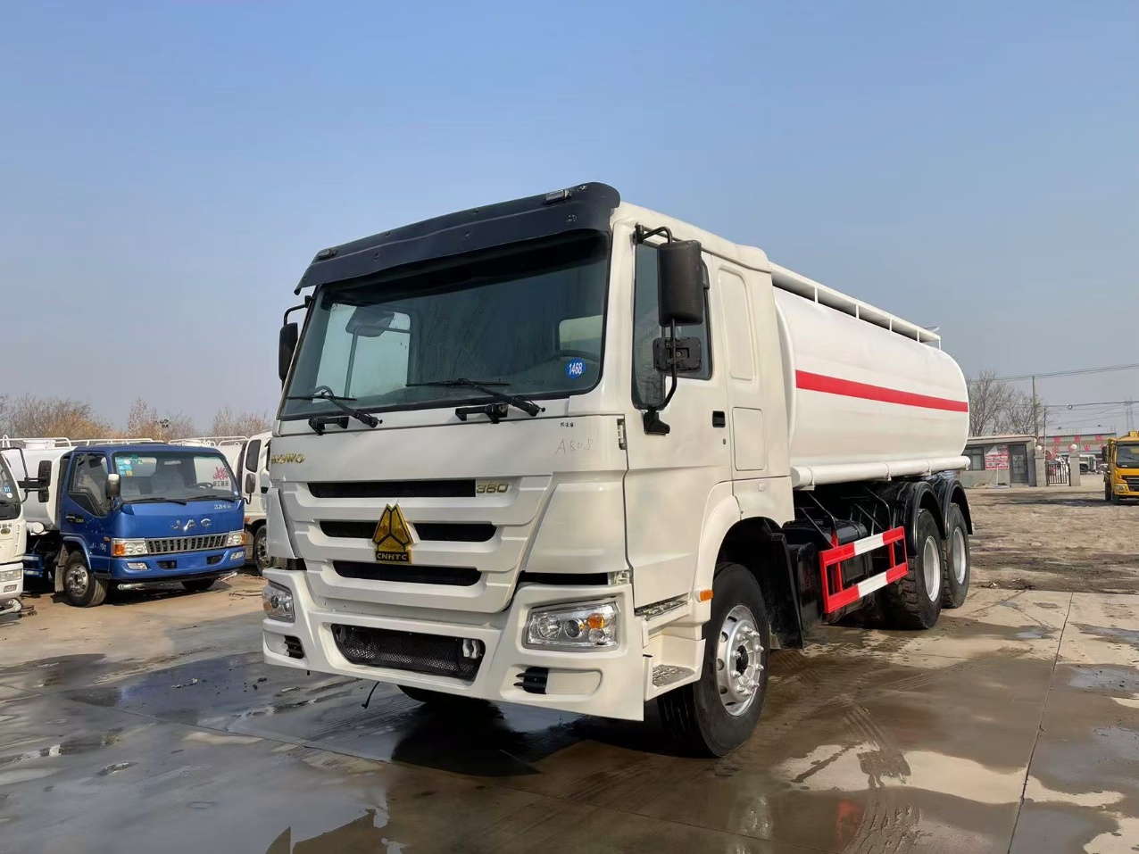 Brand new mobile refueling truck, large diesel oil tank transport vehicle.
