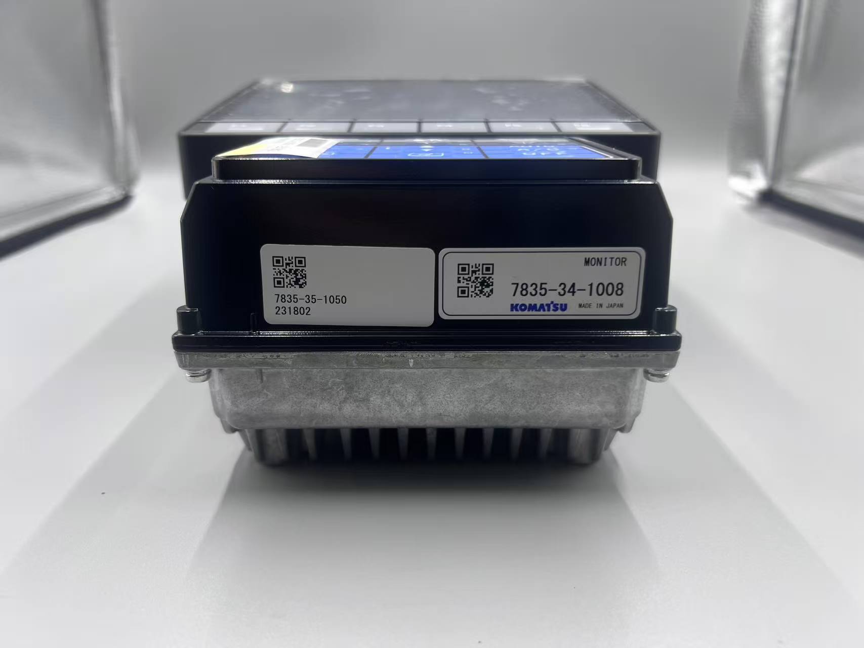 7835-34-1008 MONITOR Komatsu is suitable for Komatsu PC300 excavator parts