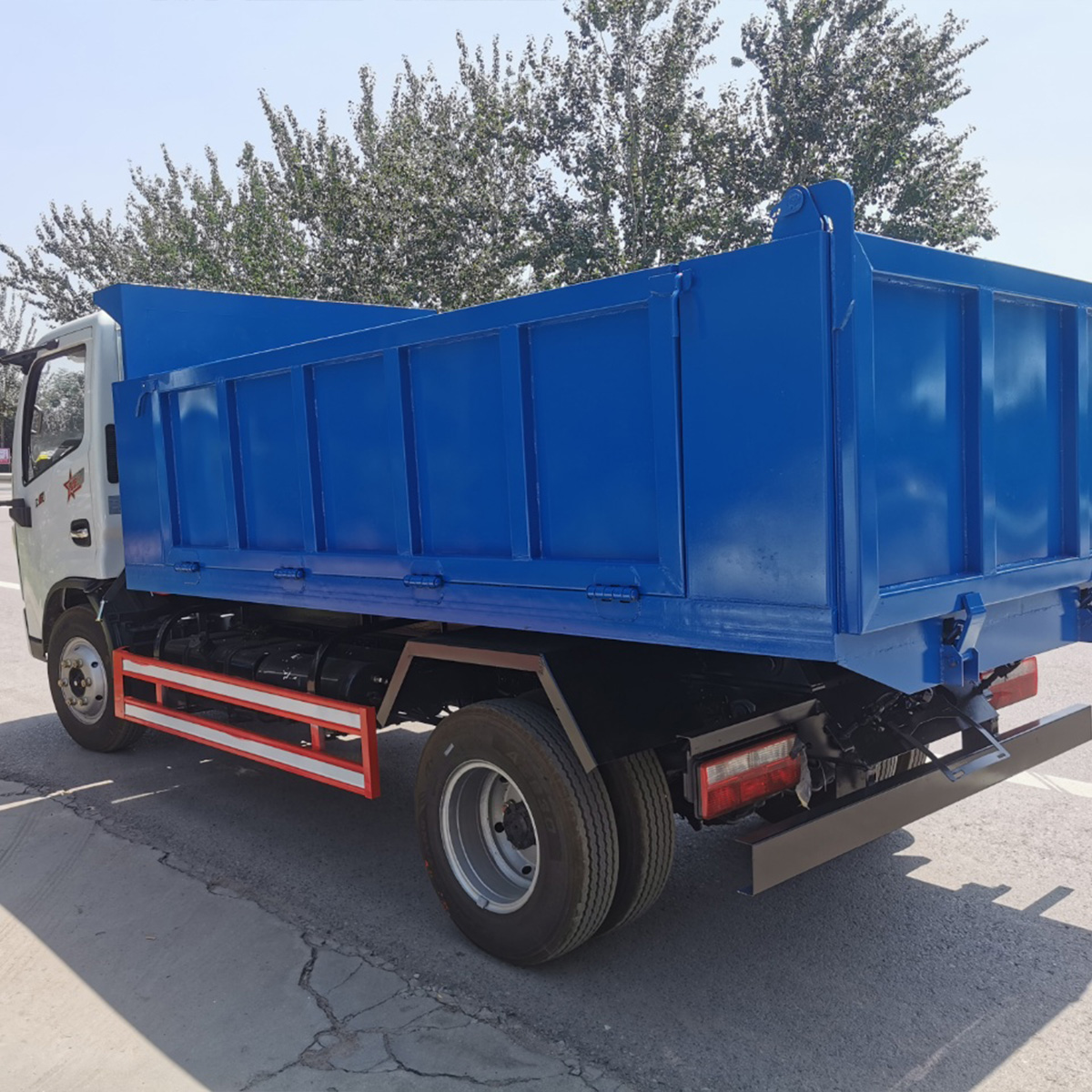 Dongfeng Dolica 5m³ Self-unloading Garbage Truck | 140HP Quanchai/Yunnei Engine Refuse Vehicle