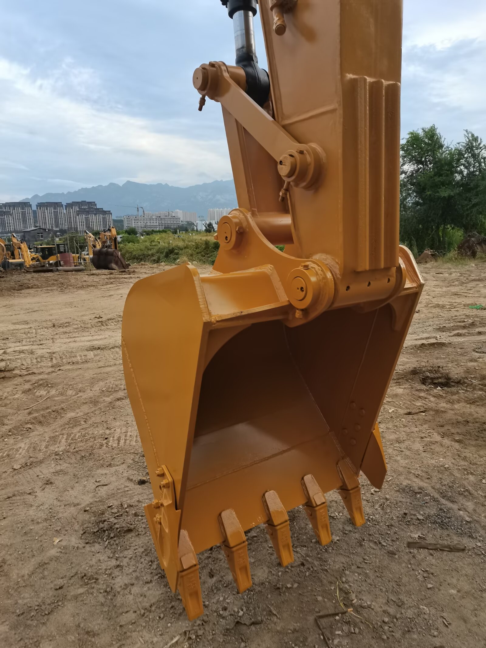 used caterpillar 320D 320DL 320D2 320D2L 320GC 320