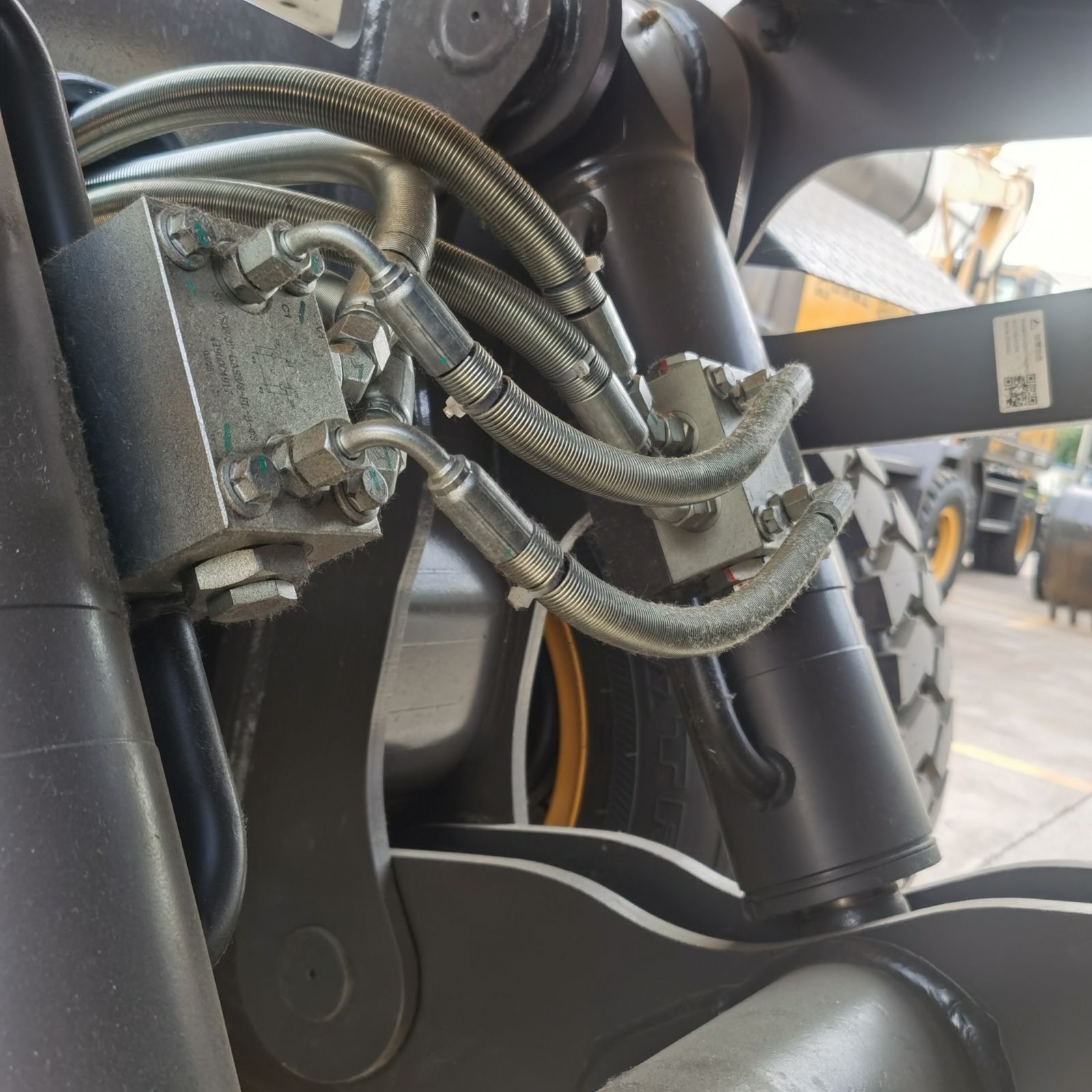 SDLG EA7150H wheeled excavator