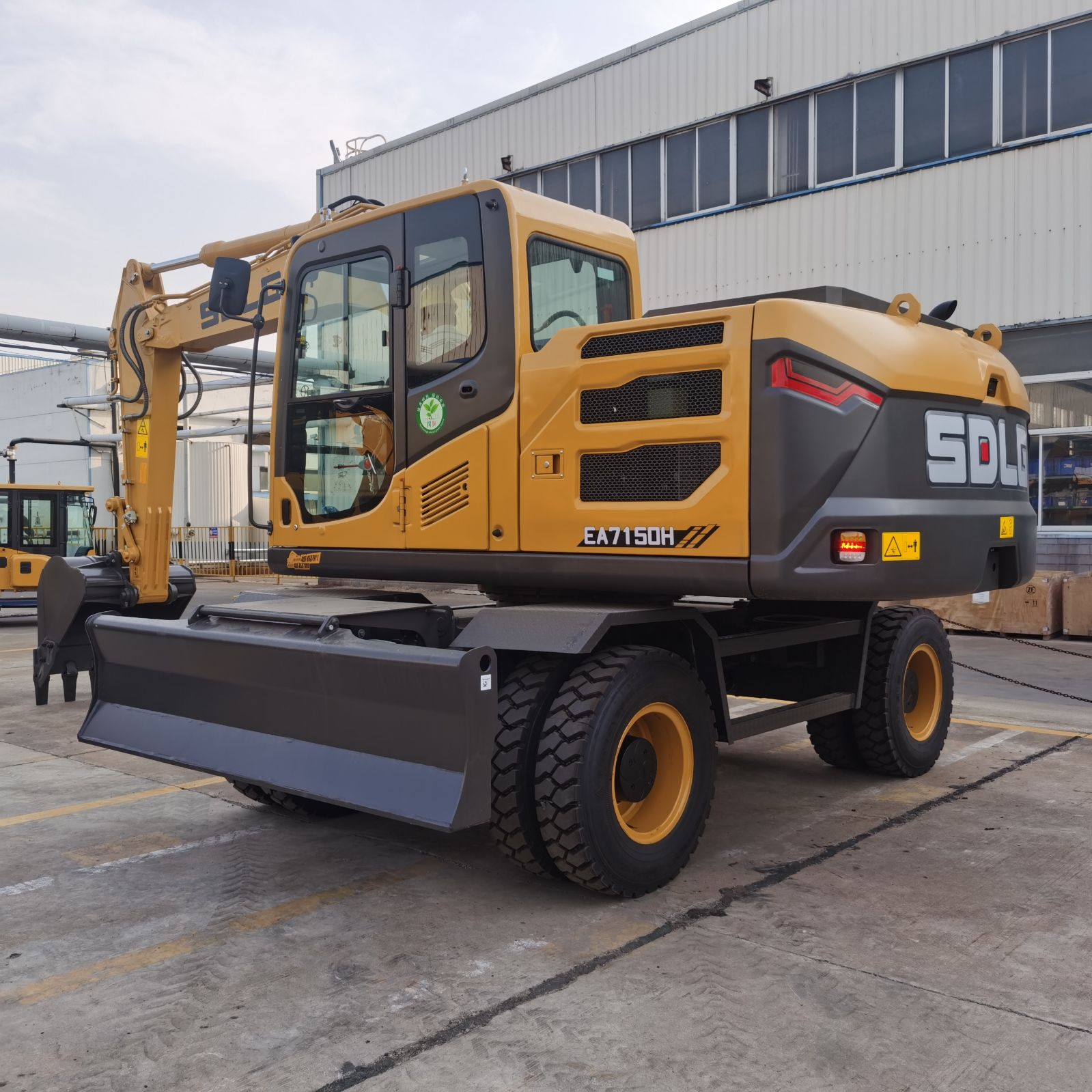 SDLG EA7150H wheeled excavator