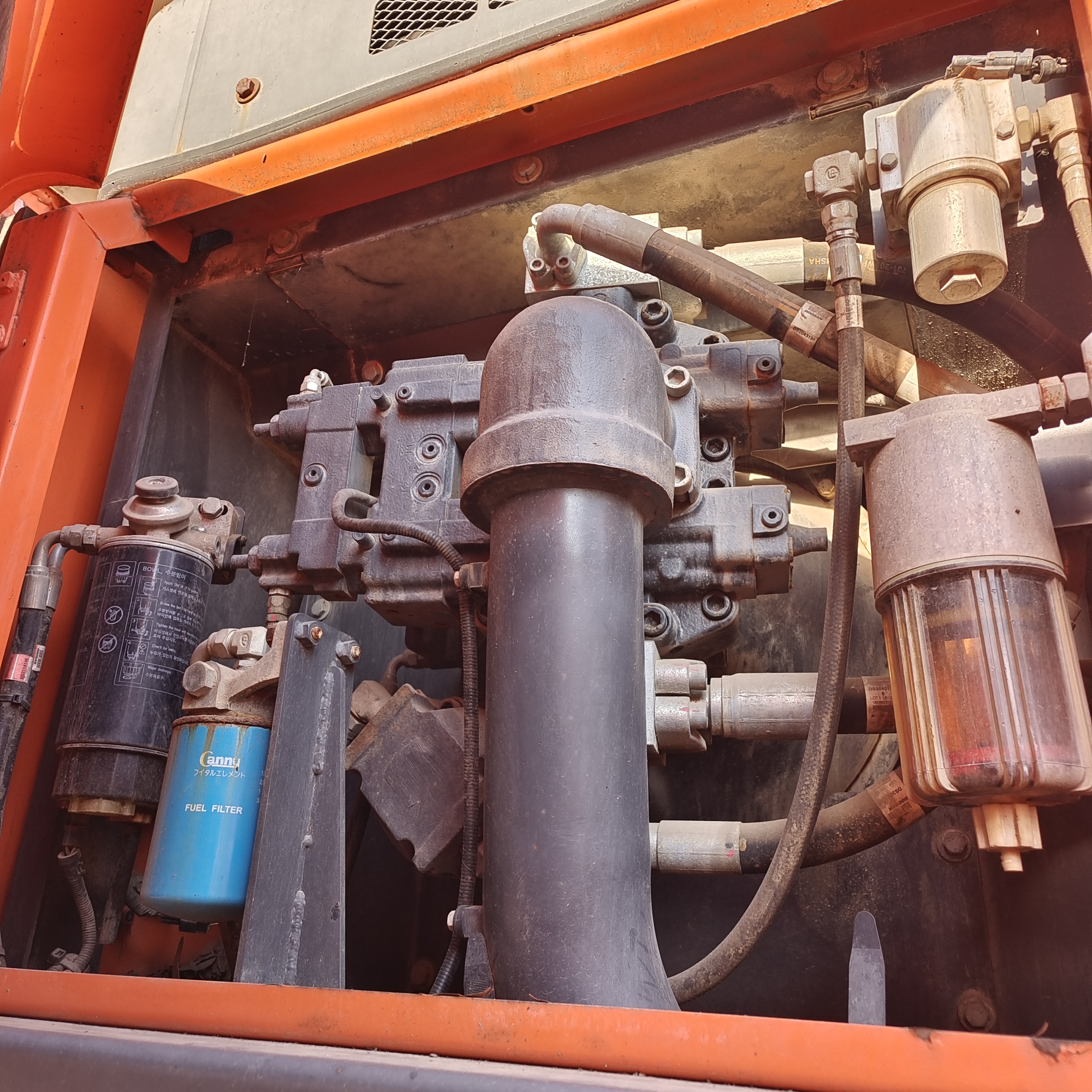 DOOSAN DX530 USED EXCAVATOR