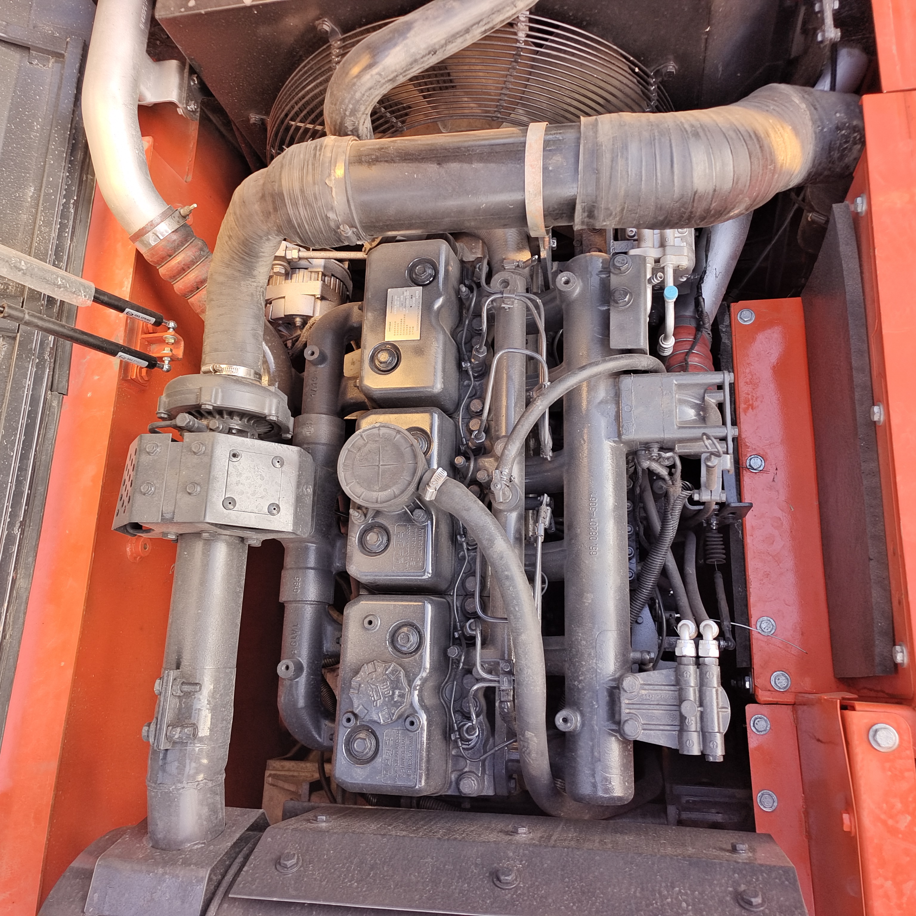 DOOSAN DX300LC-9  USED EXCAVATOR