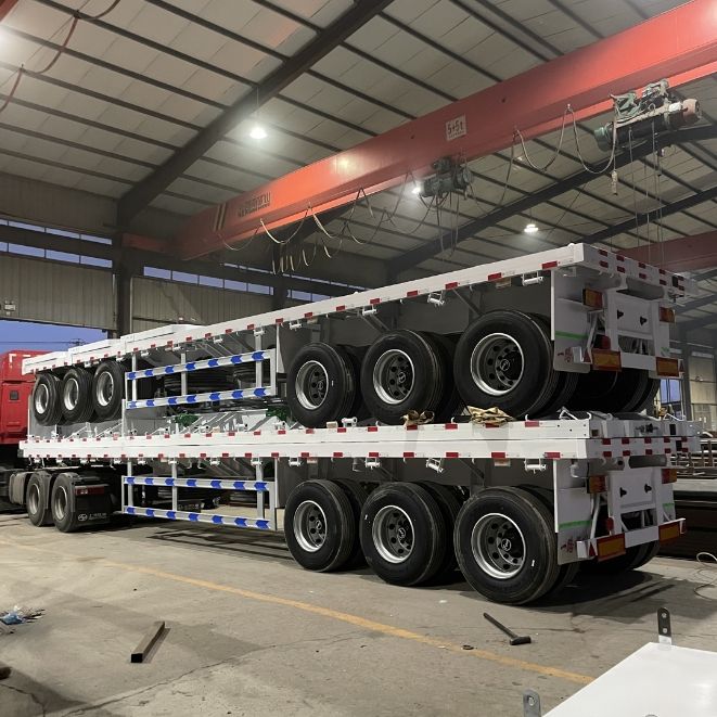 Flatbed Semi-Trailer, Load Capacity ＞30000kg, For Heavy Equipment Transportation, Customizable