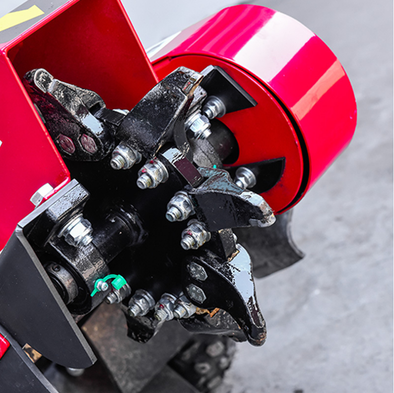 Professional Stump Grinder | Powerful Diesel/Crawler Type for Forestry, Farm & Land Clearing | High Efficiency with Safety Features