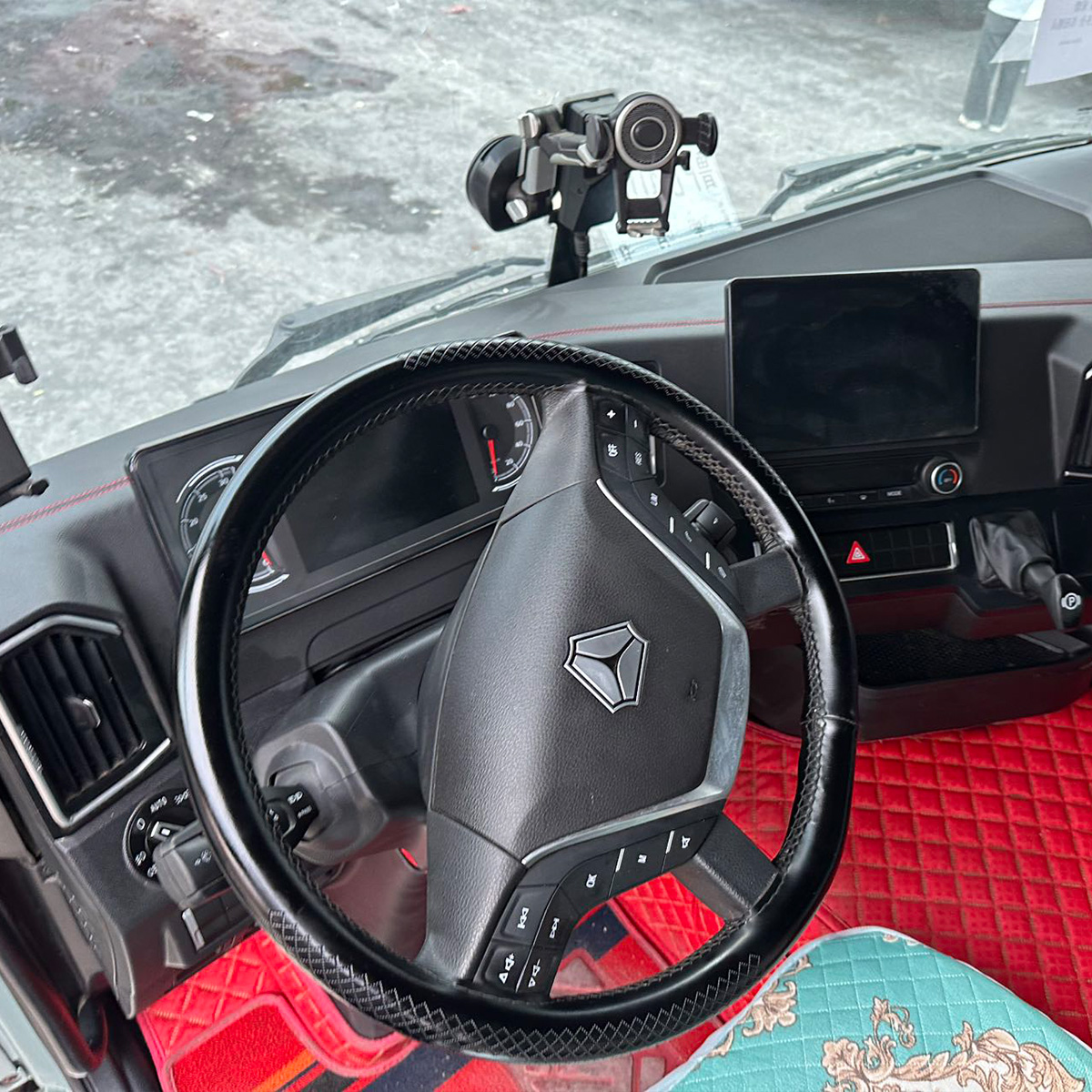 6.8m High Bar Cargo Truck, MAN Engine 290HP Automatic, National VI Emission, Registered Apr.2025