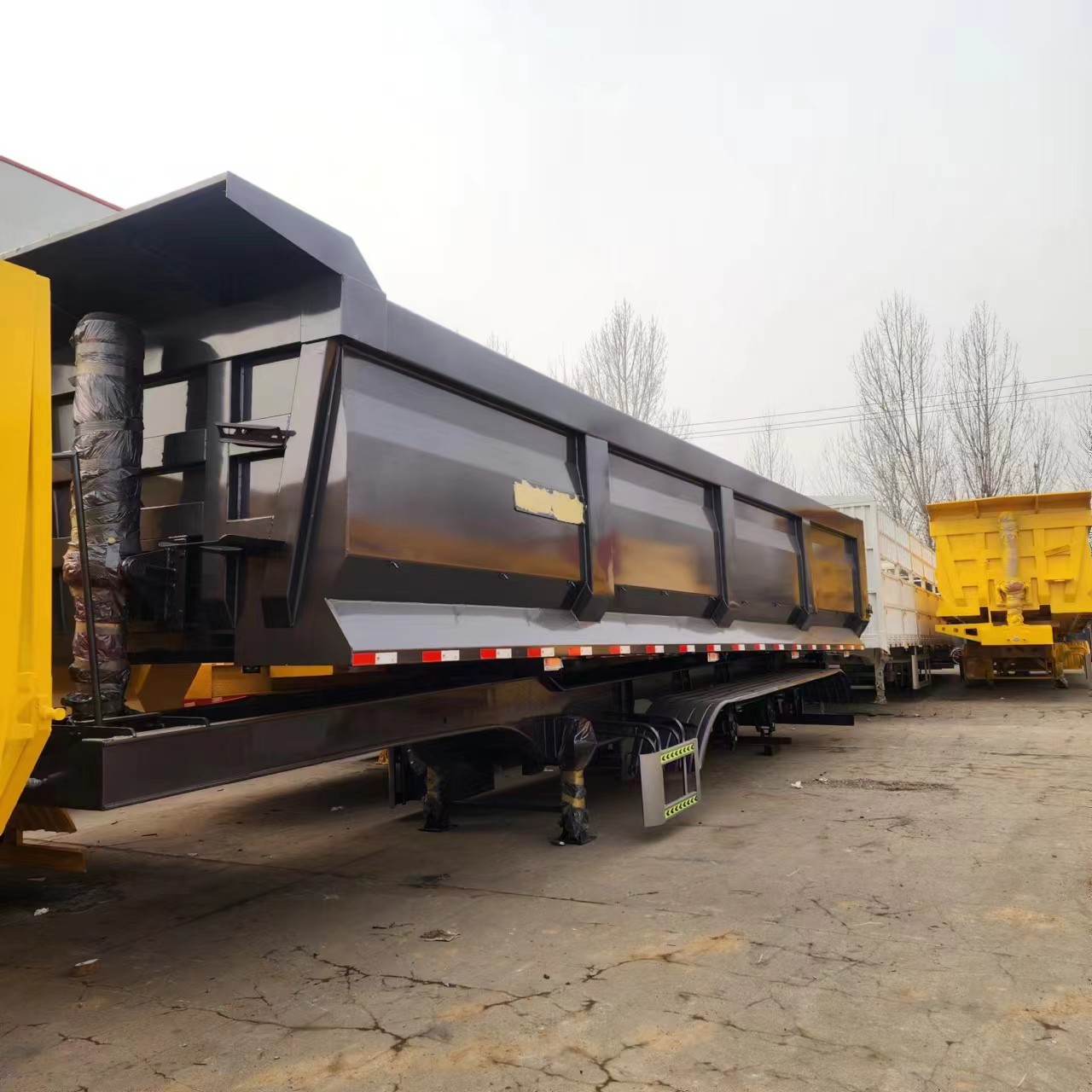 Rear Dump Semi Trailer