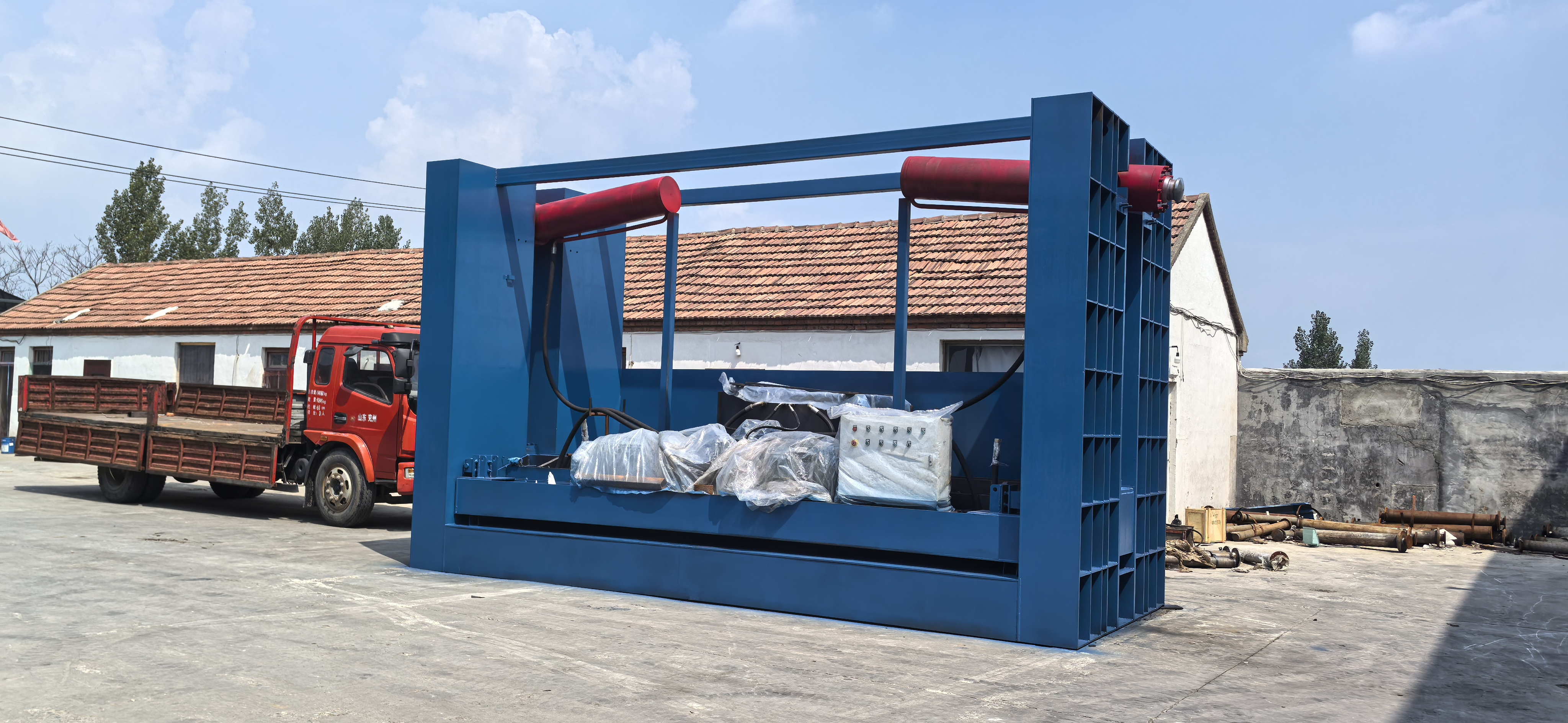 Automobile Flattening Machine