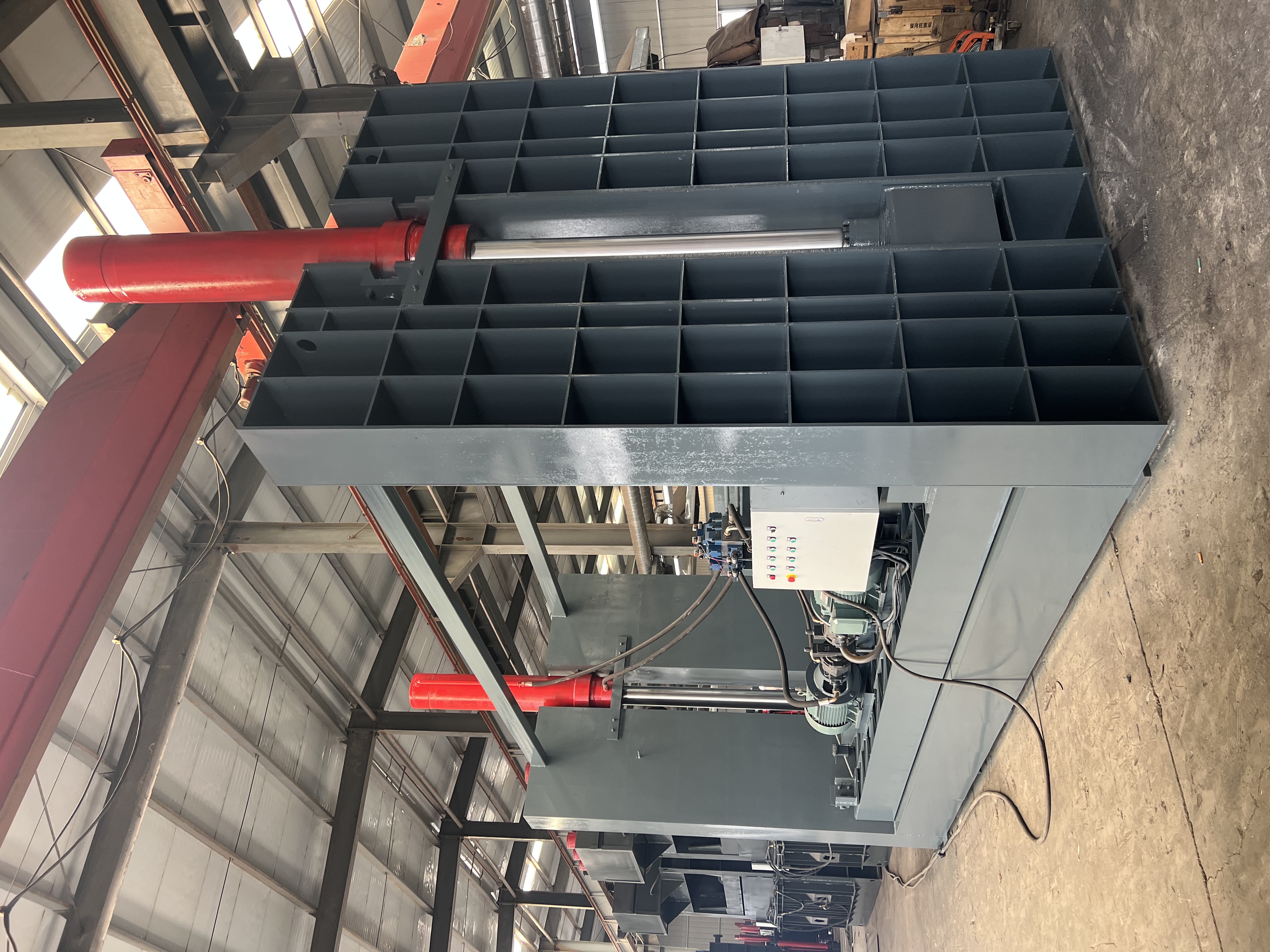 Automobile Flattening Machine