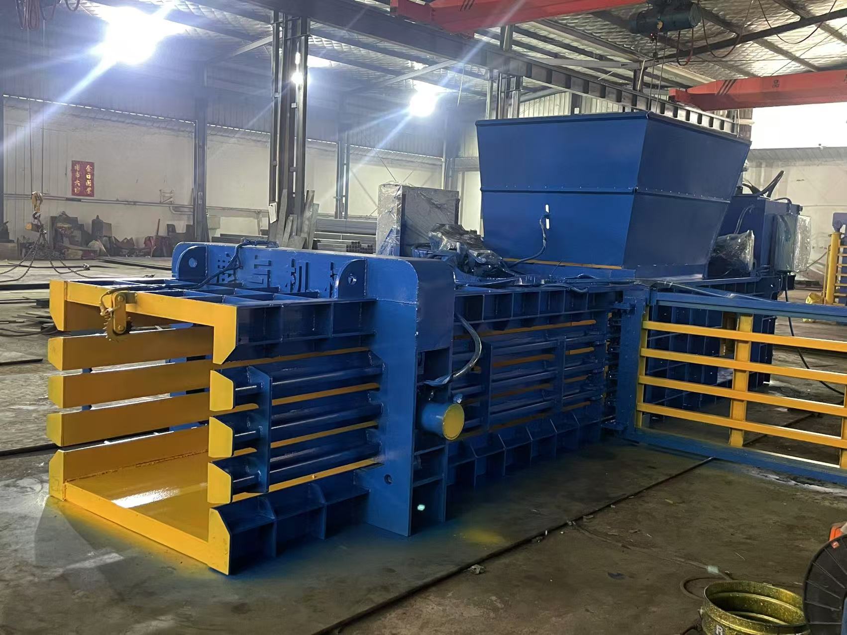 LY Series Automatic Horizontal Hydraulic Baler 80T-160T for Waste Paper & Plastic Film Compression