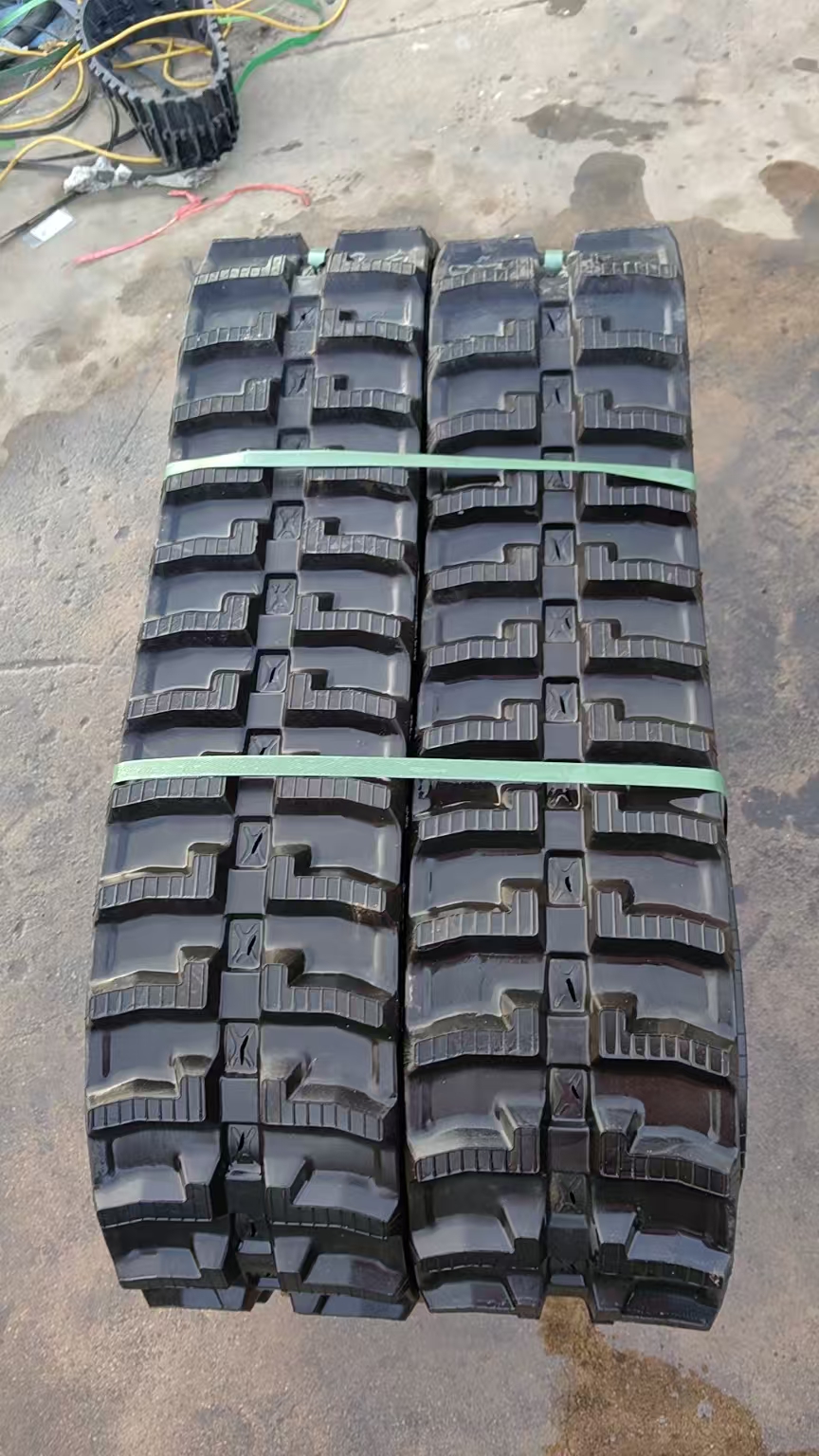 Rubber Tracks for Excavators & Mini Construction Machinery Wear-Resistant Customizable