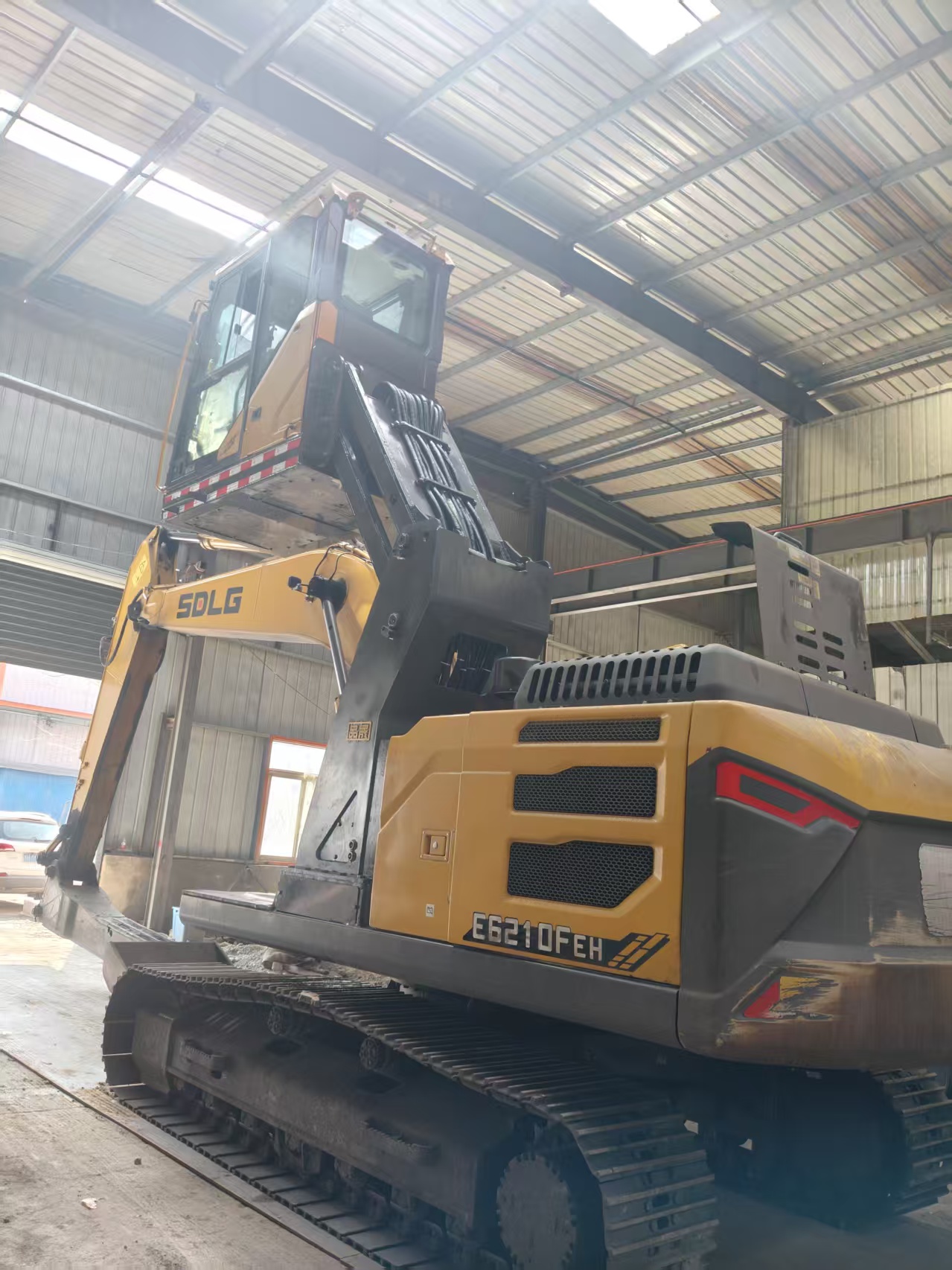 Excavator Lifting Cab Railway Coal Leveler 2.5m Lifting Material Grabber & Steel Grapple